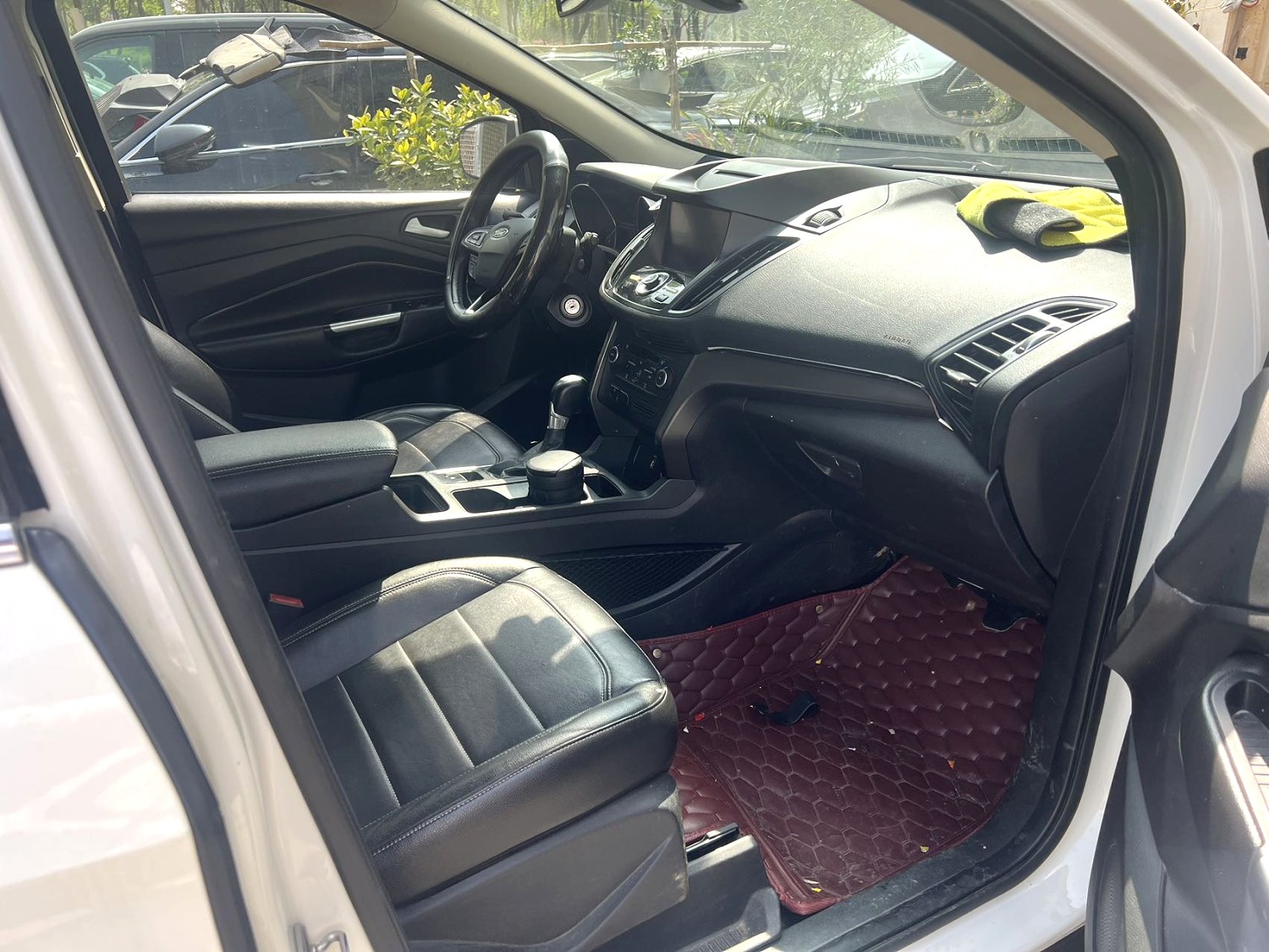 2017 Ford Kuga - Main View