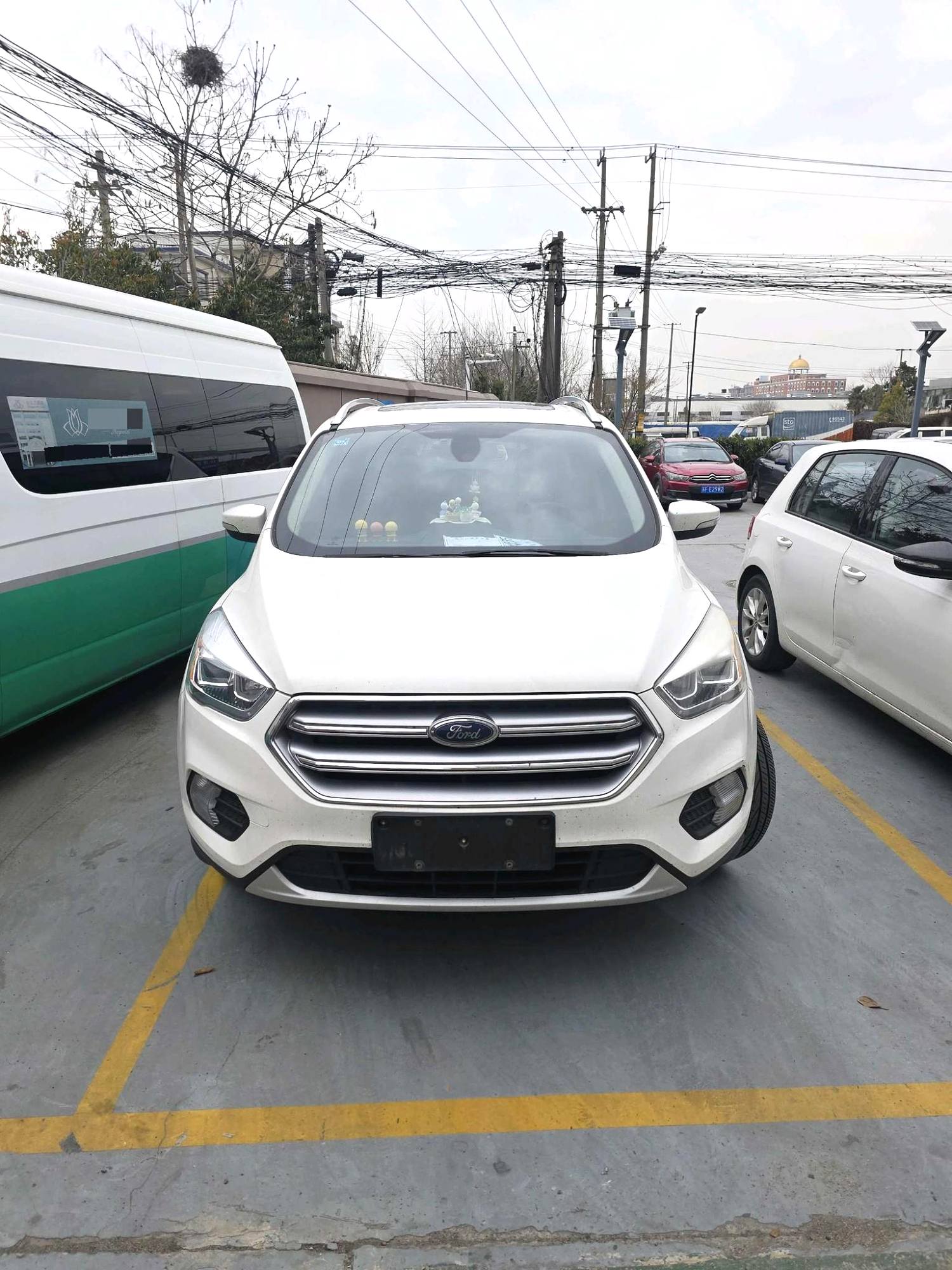 2017 Ford Kuga - Main View