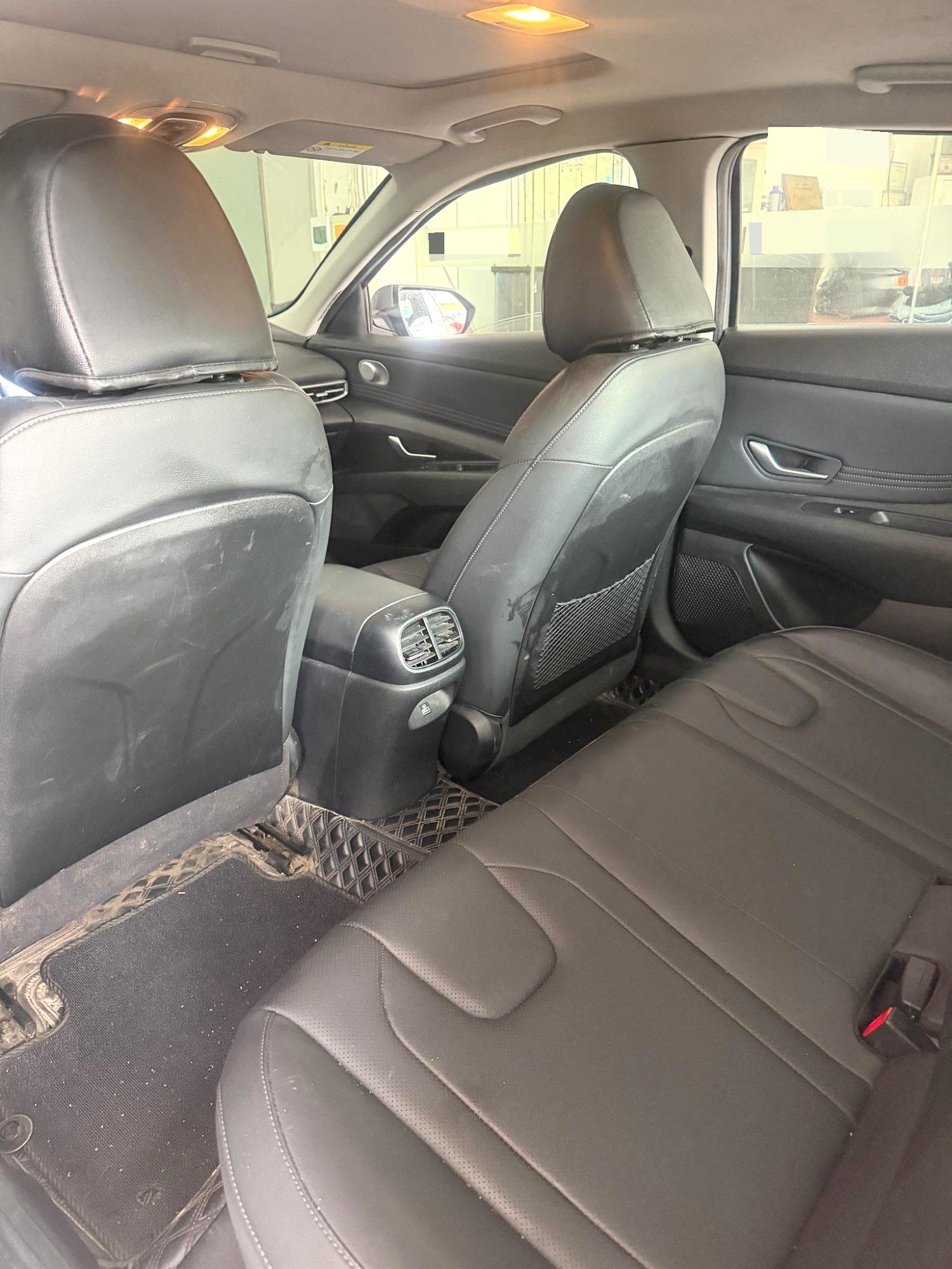 2021 Hyundai Elantra - Main View