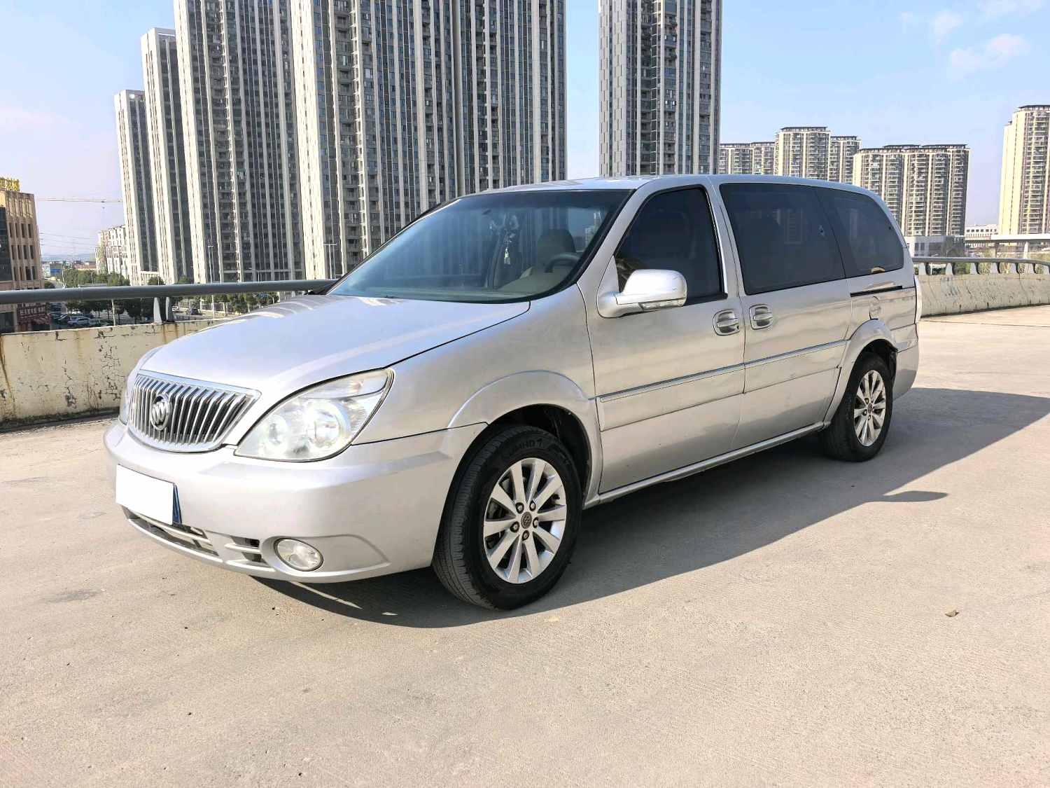 2017 Buick GL8 - Main View