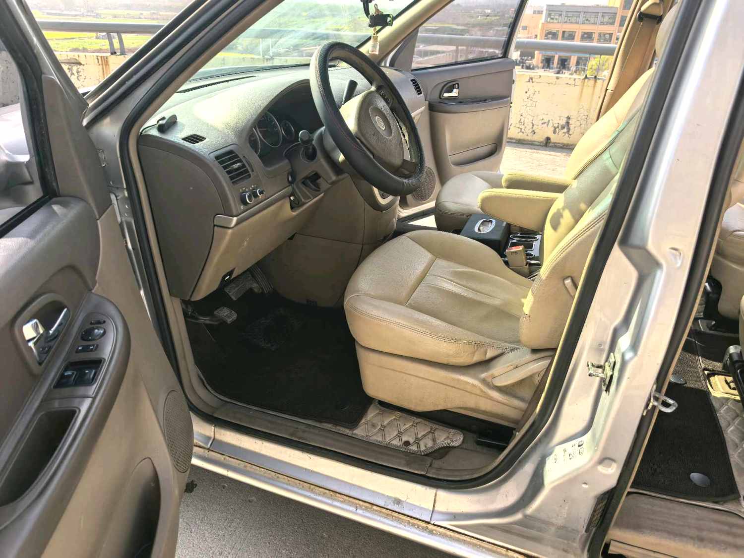 2017 Buick GL8 - Main View