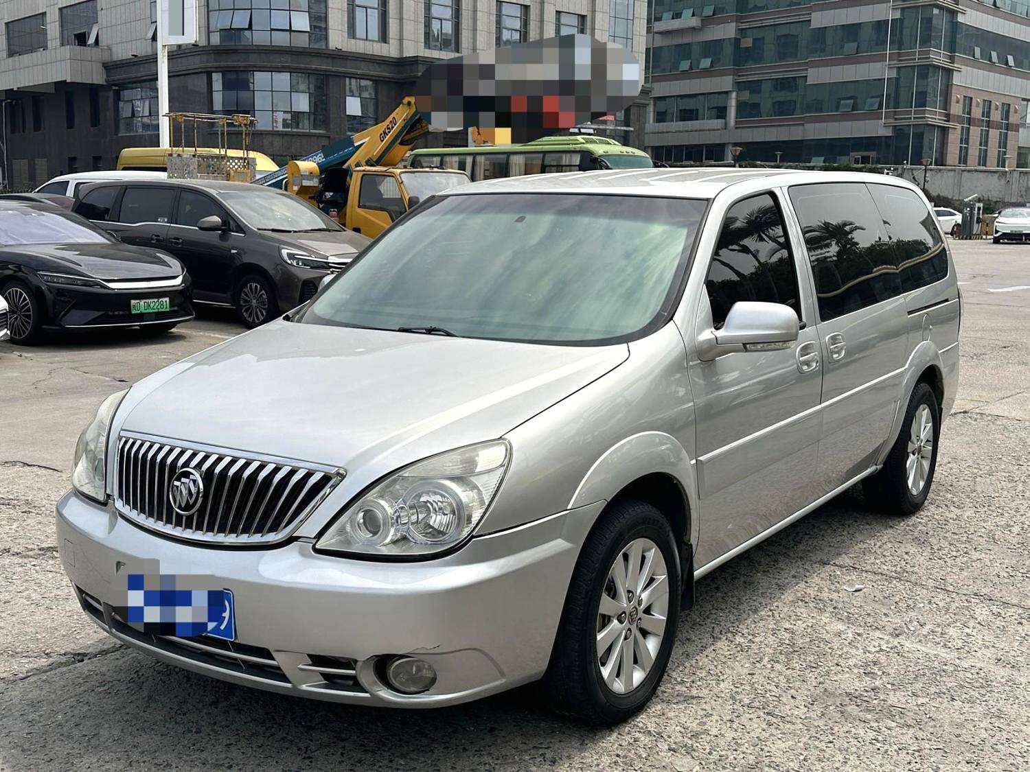 2017 Buick GL8 - Main View