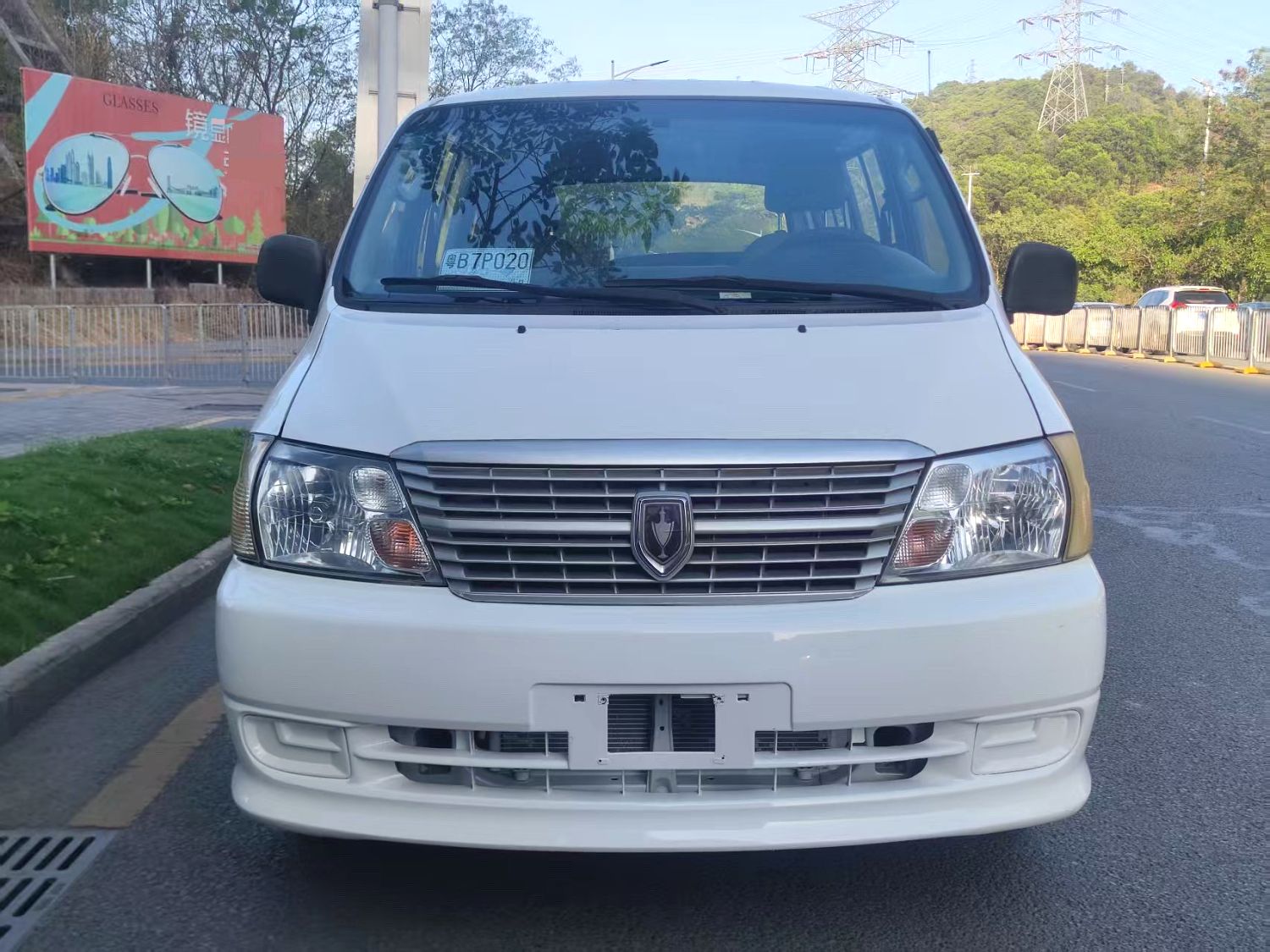 2018 Jinbei Grace - Main View