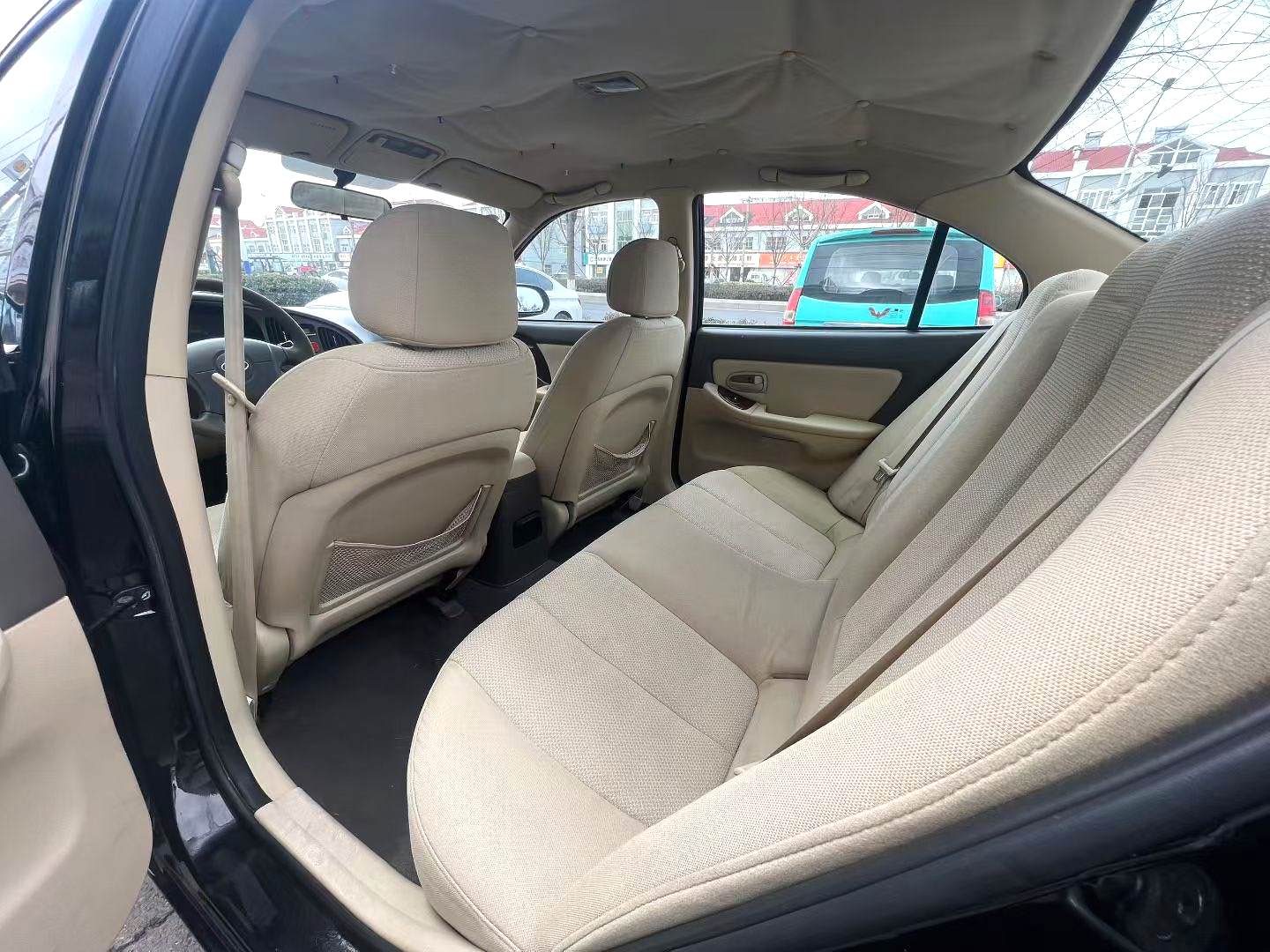 2015 Hyundai Elantra - Main View