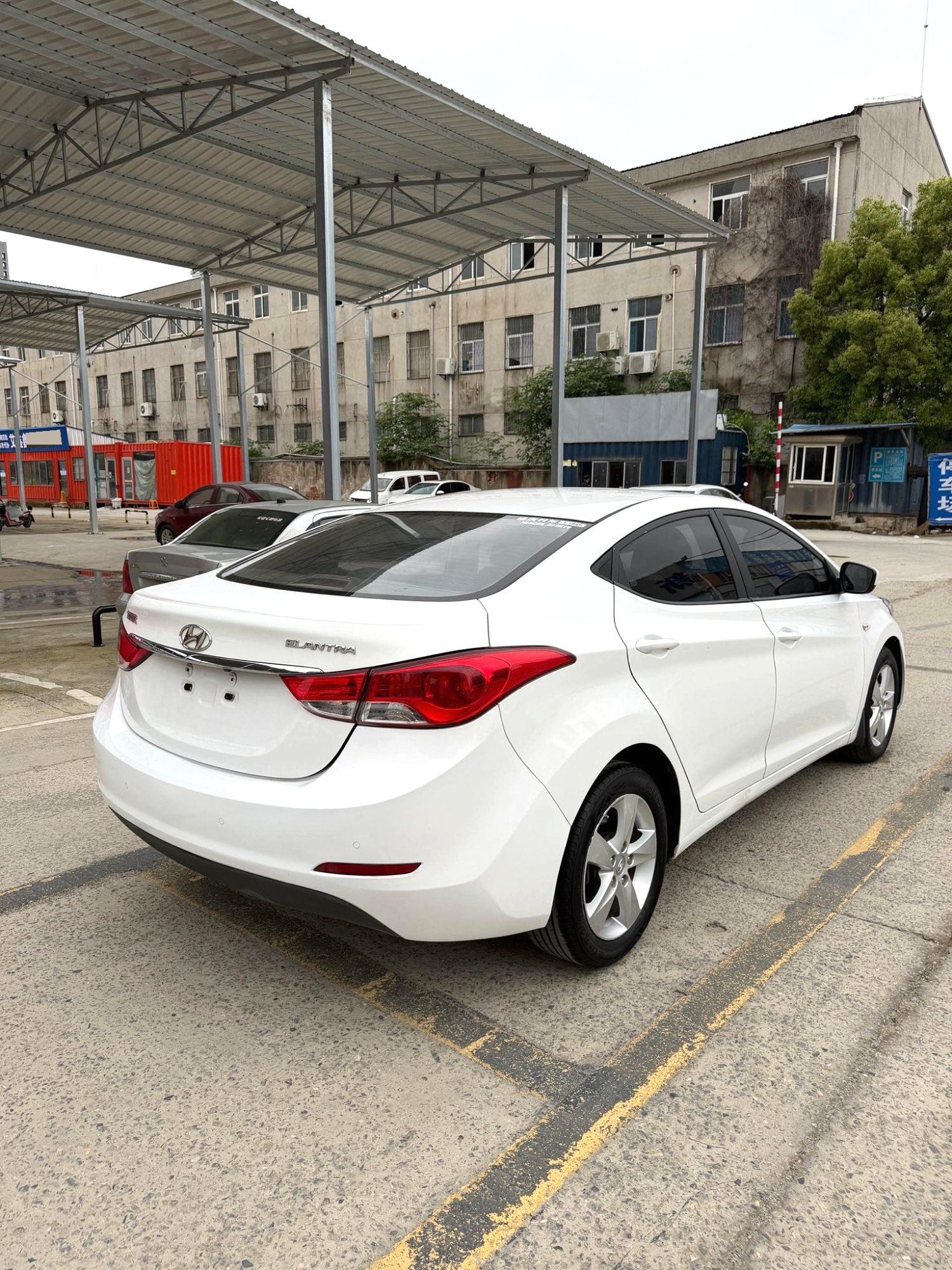 2014 Hyundai Elantra - Main View