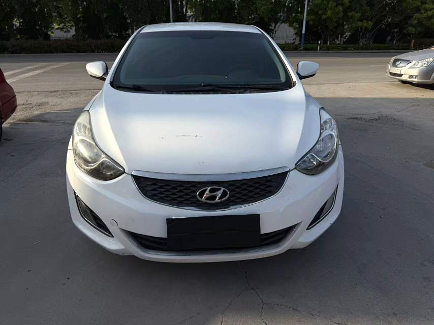 2016 Hyundai Elantra - Main View