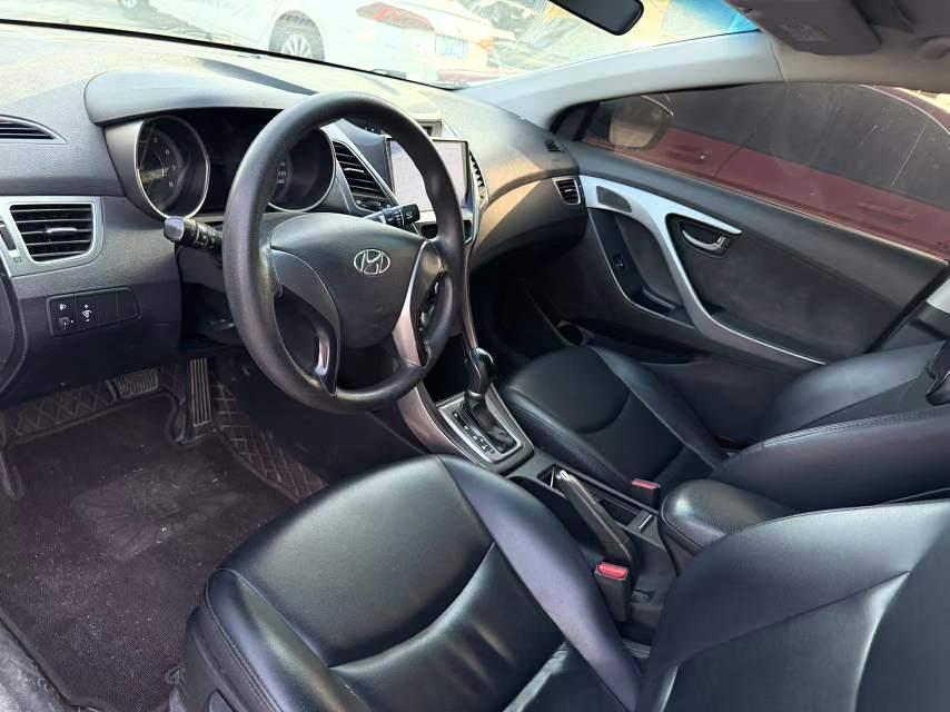 2016 Hyundai Elantra - Main View