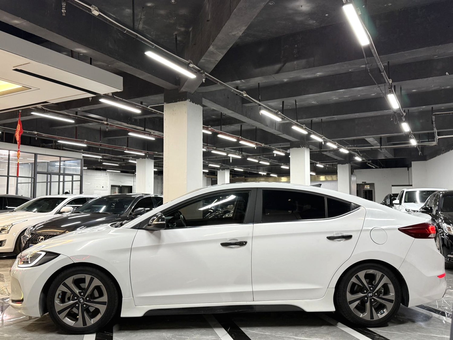 2016 Hyundai Elantra - Main View