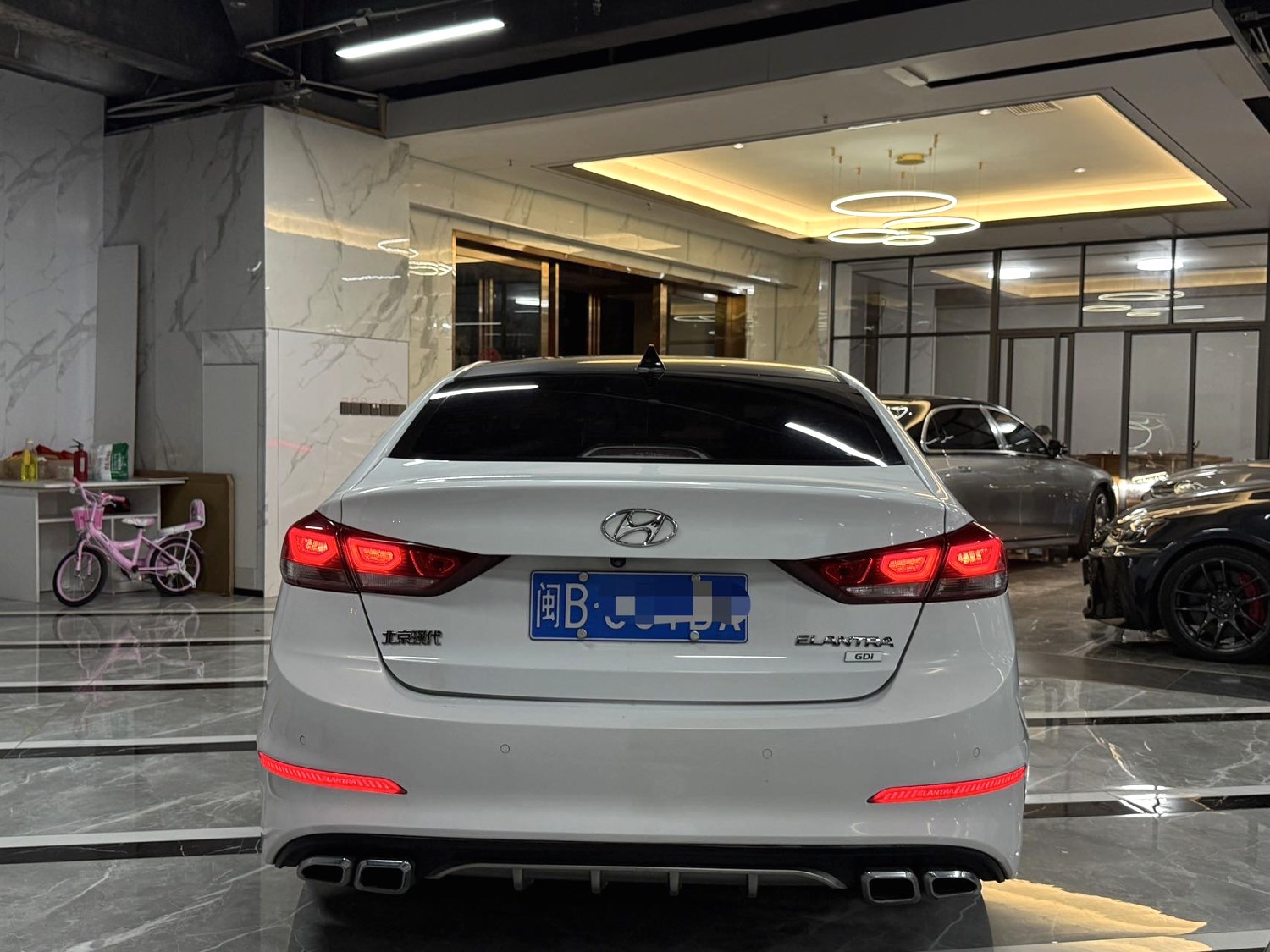 2016 Hyundai Elantra - Main View