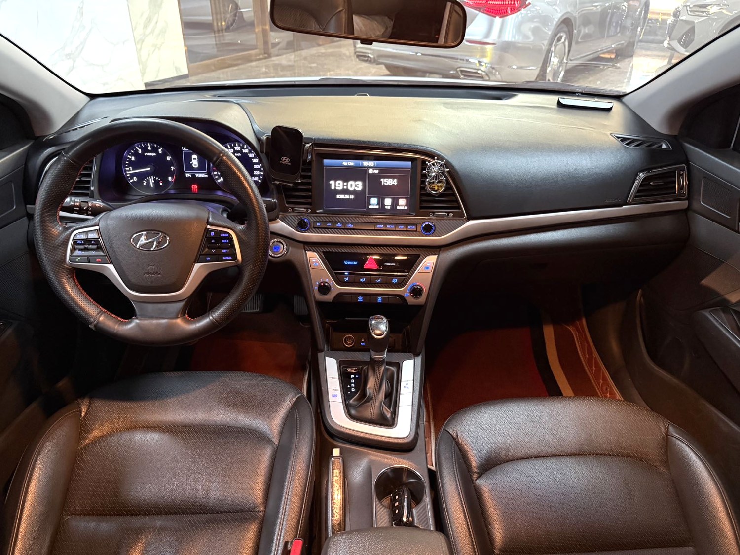 2016 Hyundai Elantra - Main View