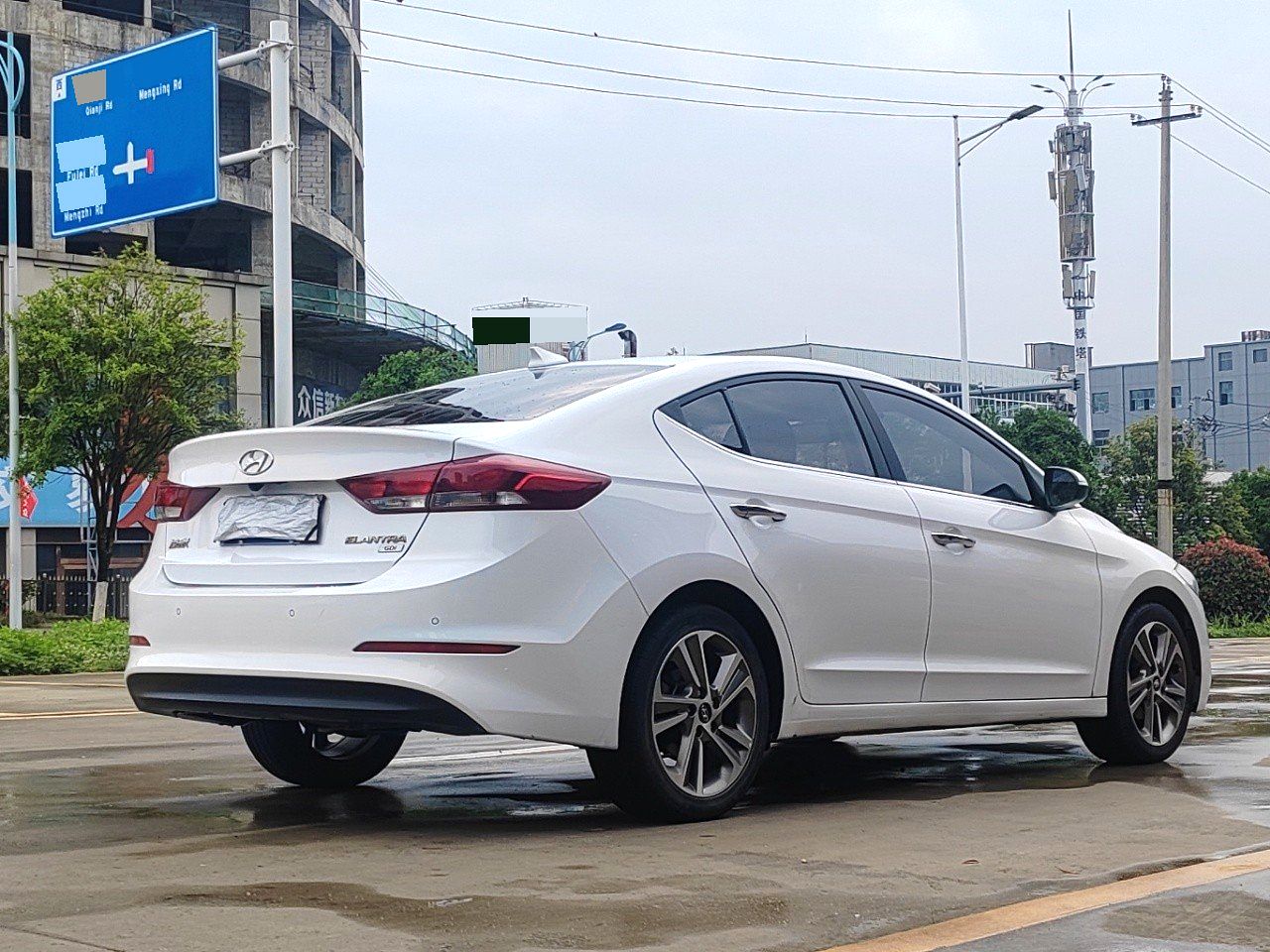 2017 Hyundai Elantra - Main View