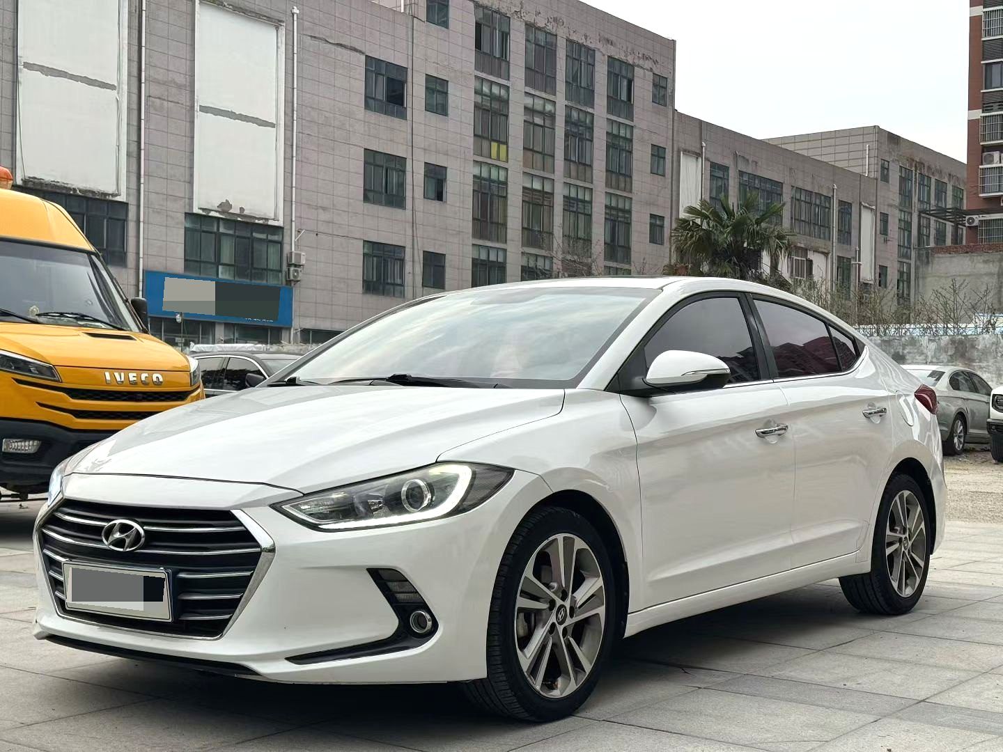 2019 Hyundai Elantra - Main View