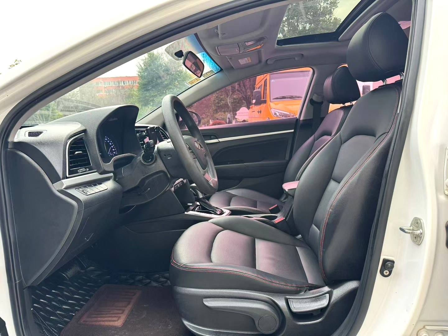 2019 Hyundai Elantra - Main View