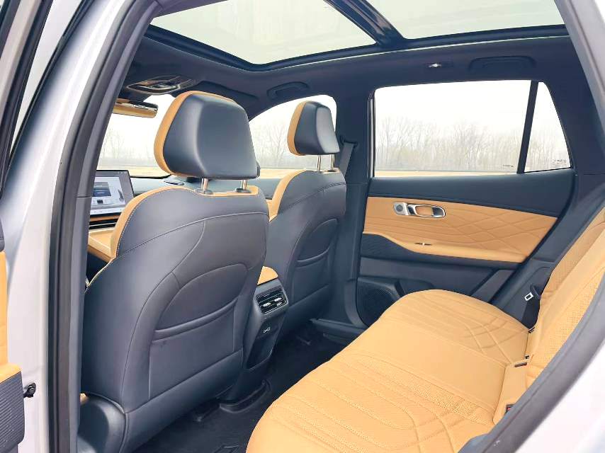 2024 Geely Galaxy Starship7 EM-i - Main View