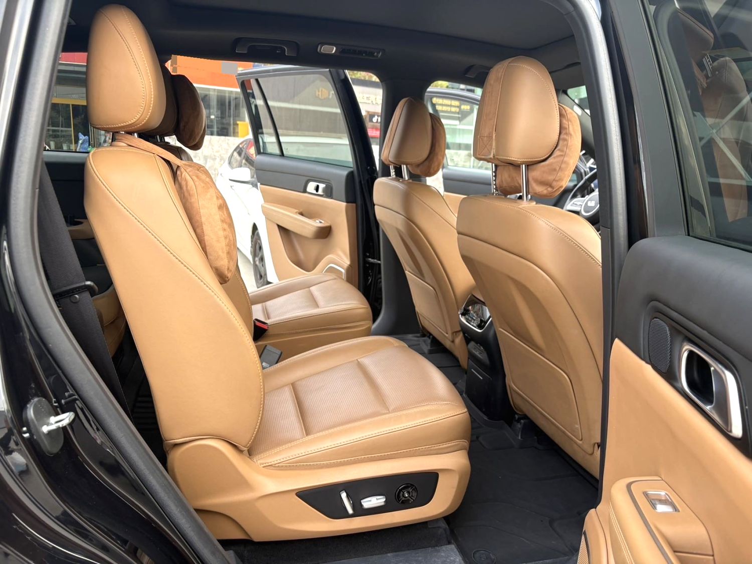 2022 Li Auto ONE - Main View