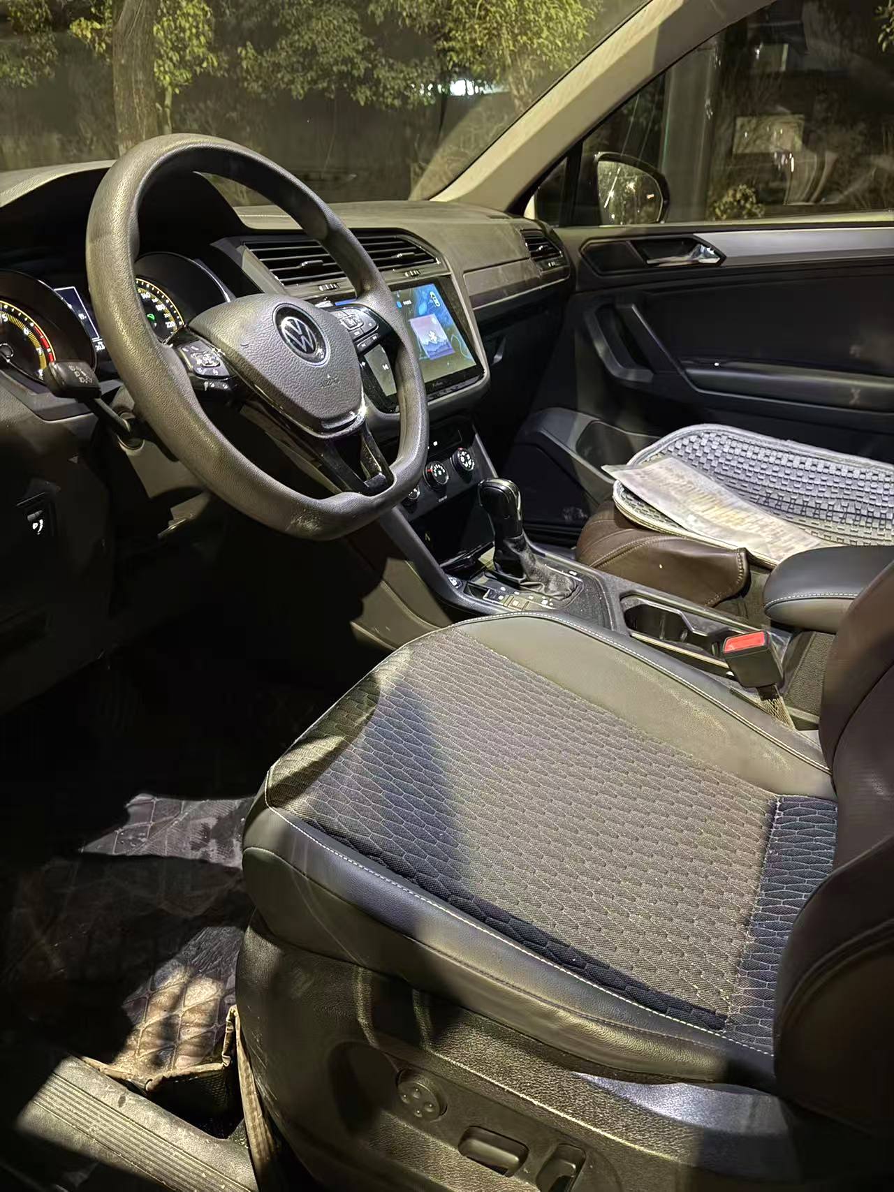 2021 VW Tiguan L - Main View