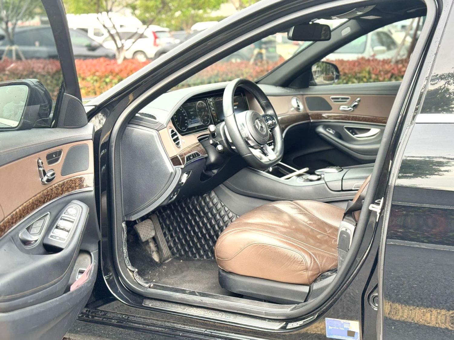 2017 Benz S320L - Main View