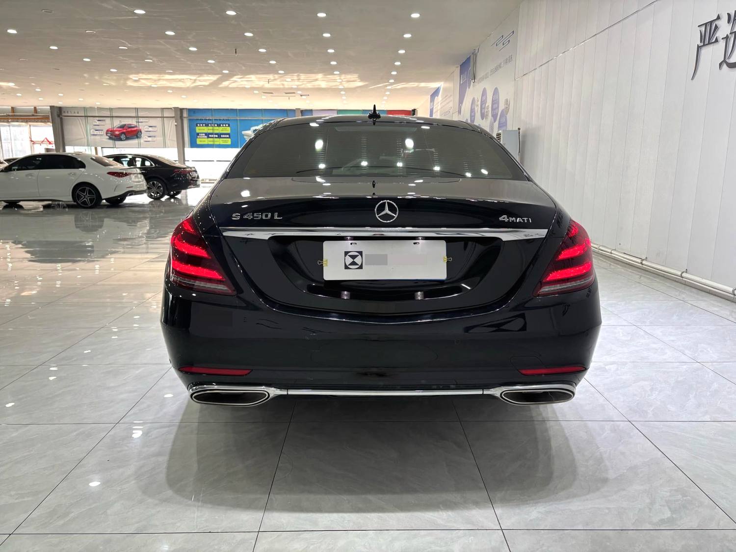 2018 Benz S320L - Main View