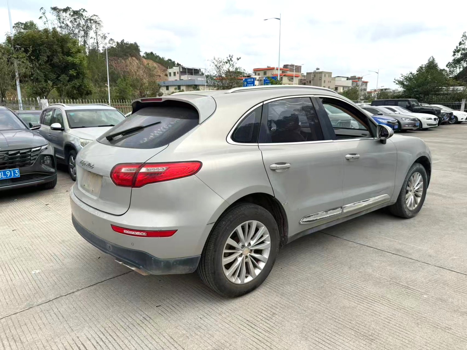 2016 Zotye SR9 - Main View