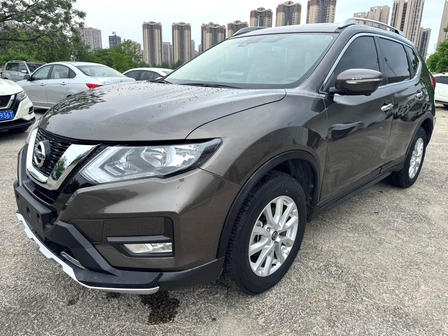 2019 Nissan X-Trail - Main View