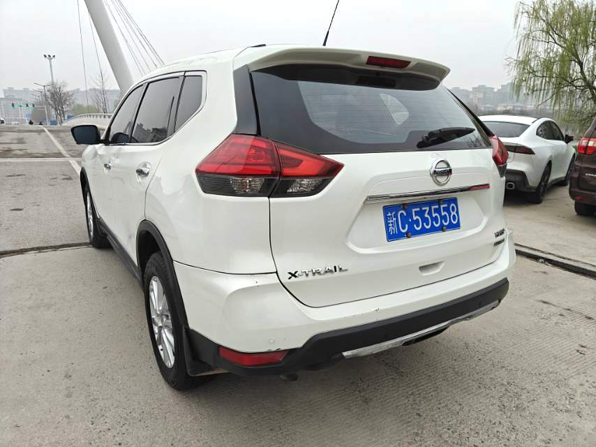 2020 Nissan X-Trail - Main View