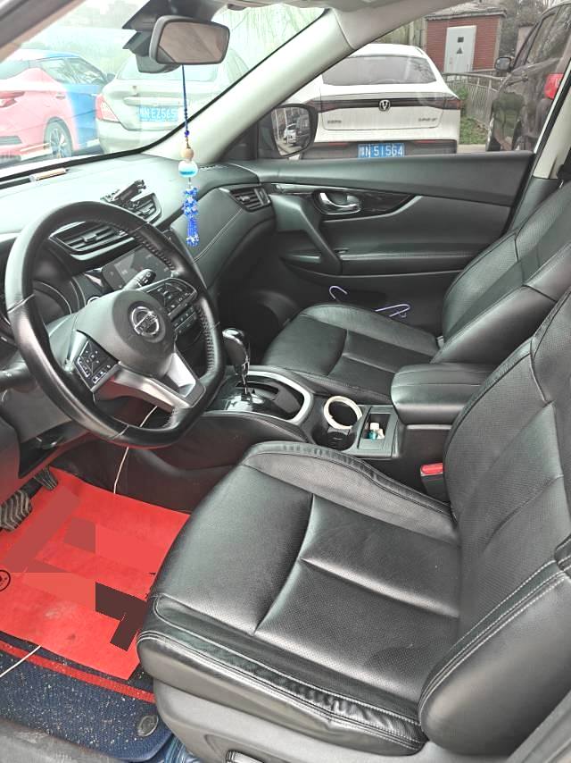 2020 Nissan X-Trail - Main View