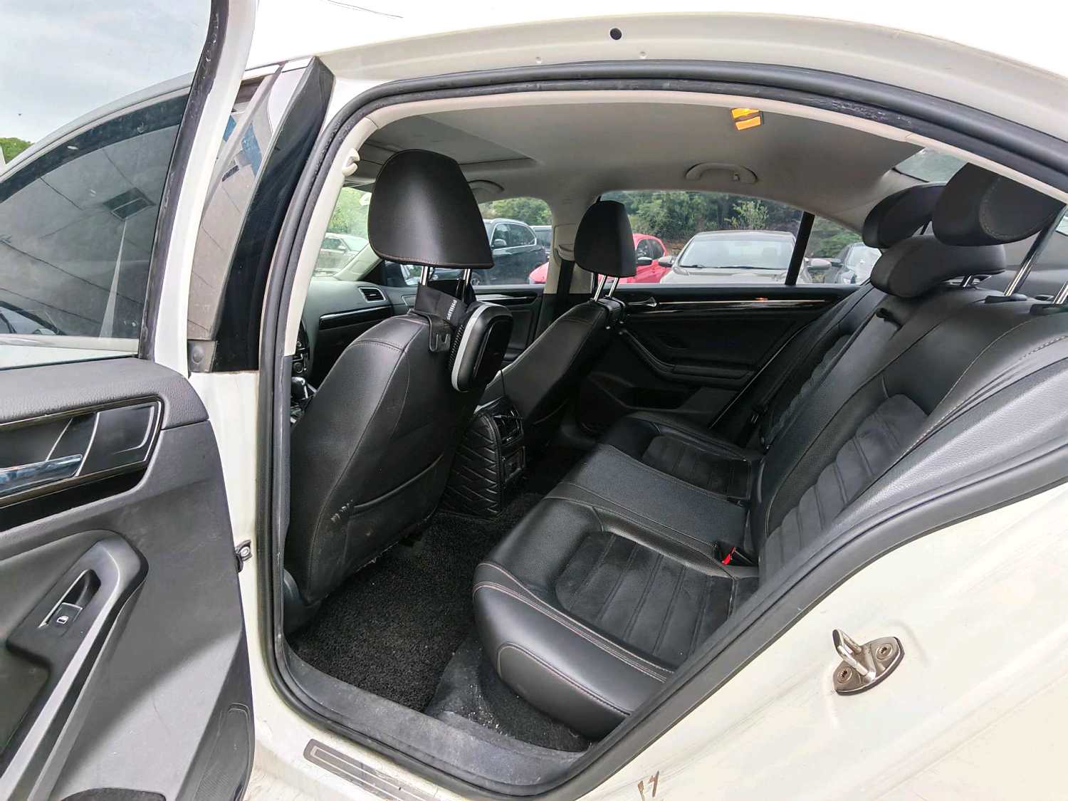 2018 VW Sagitar - Main View