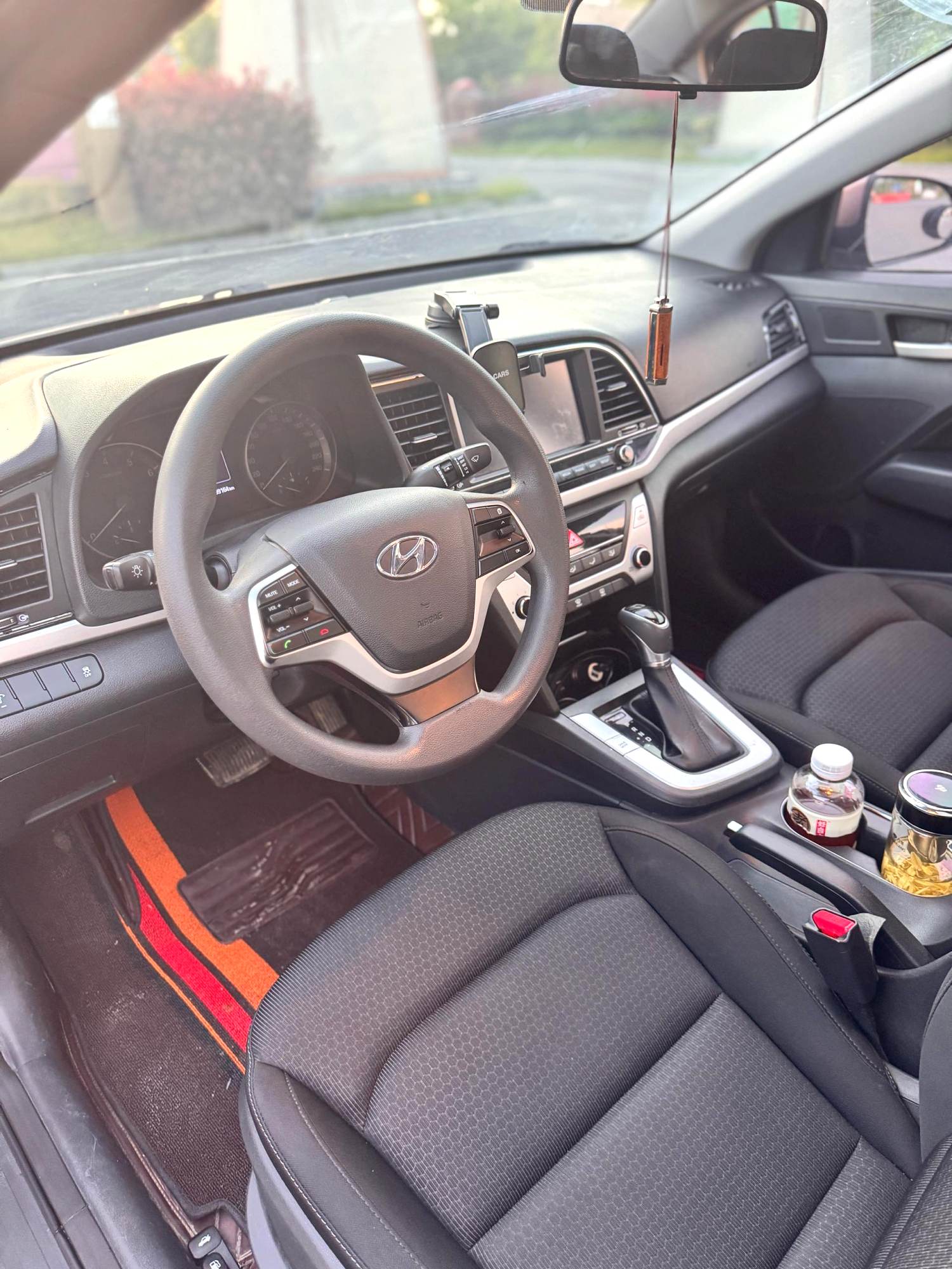 2016 Hyundai Elantra - Main View