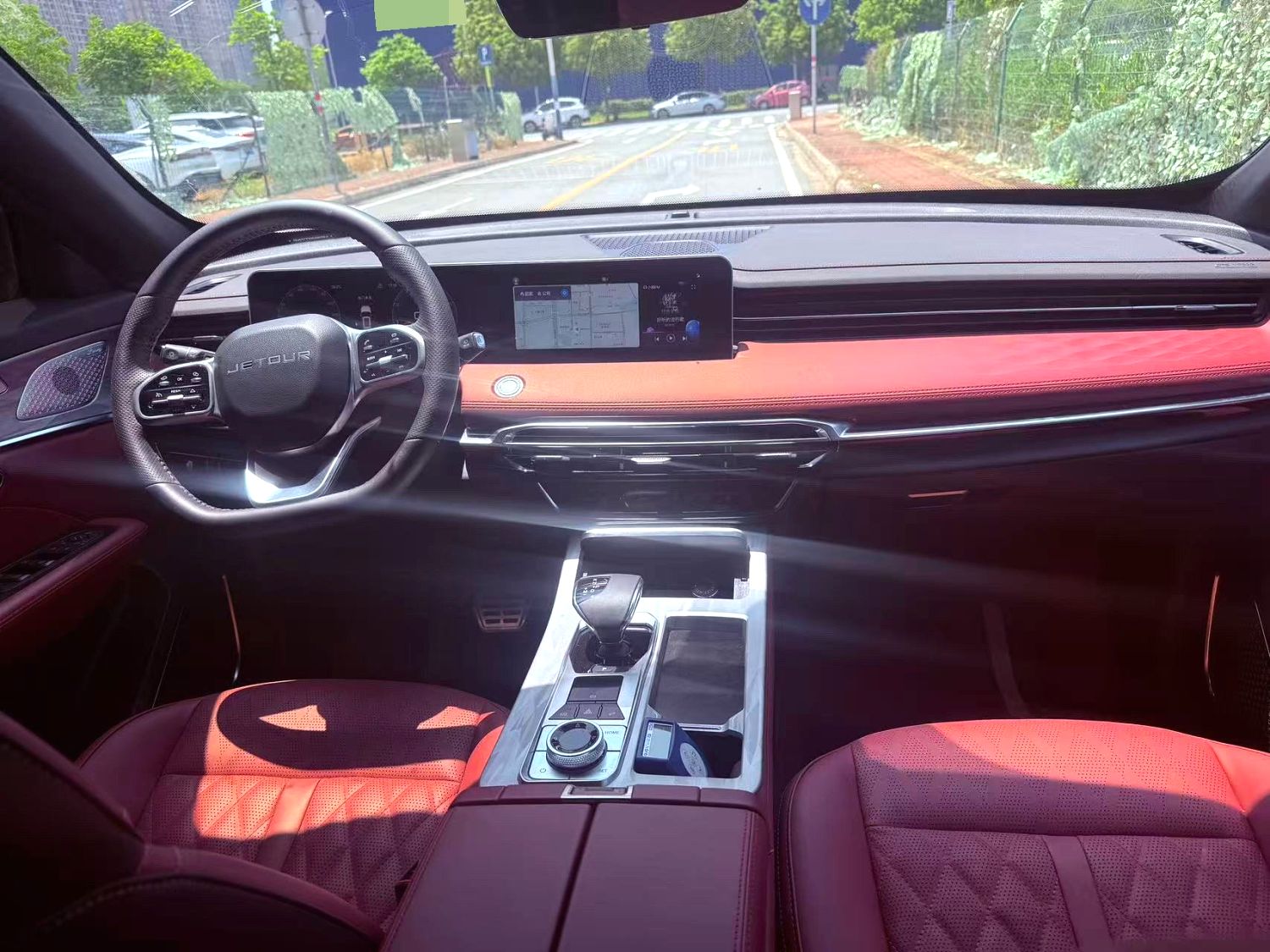 2023 Jetour X70 plus - Main View