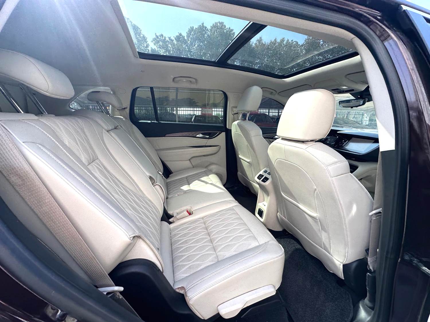 2021 Buick Envision Plus - Main View