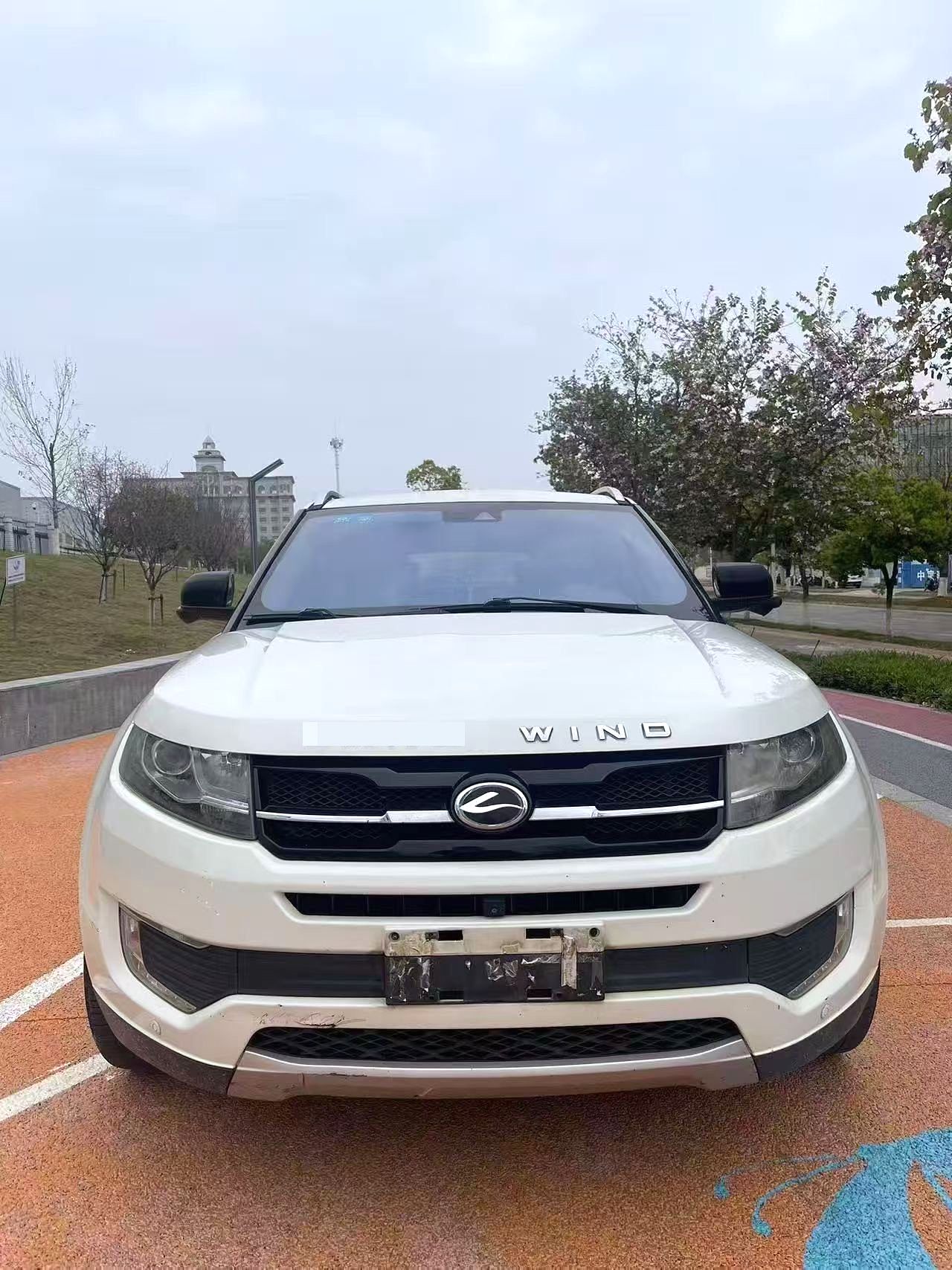 2017 Landwind X7 - Main View