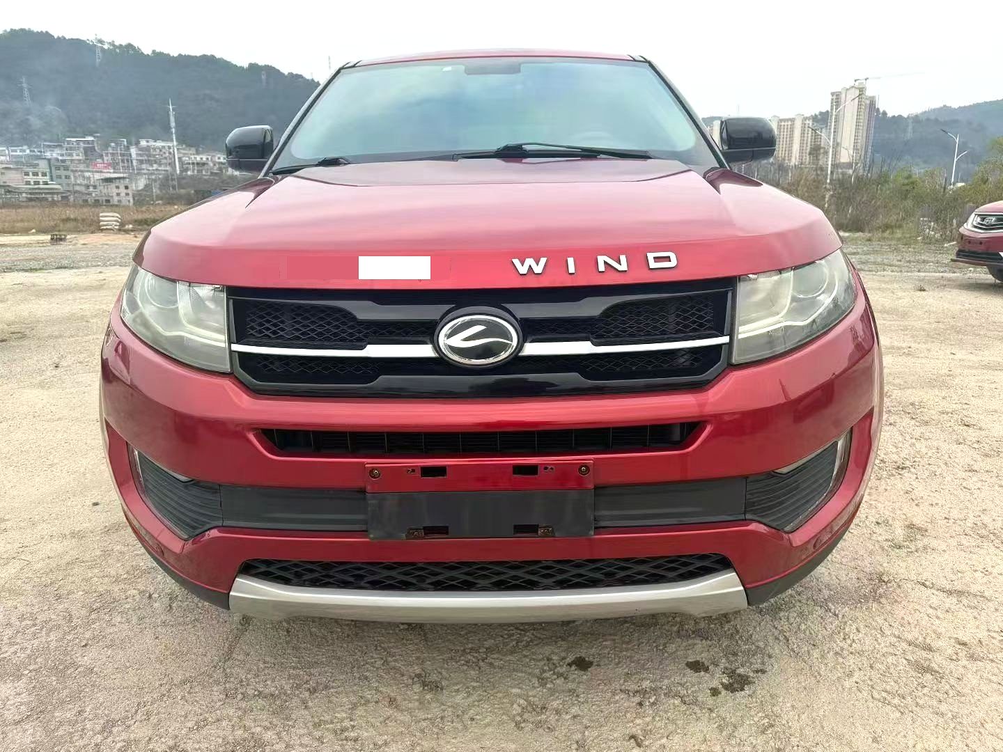 2017 Landwind X7 - Main View