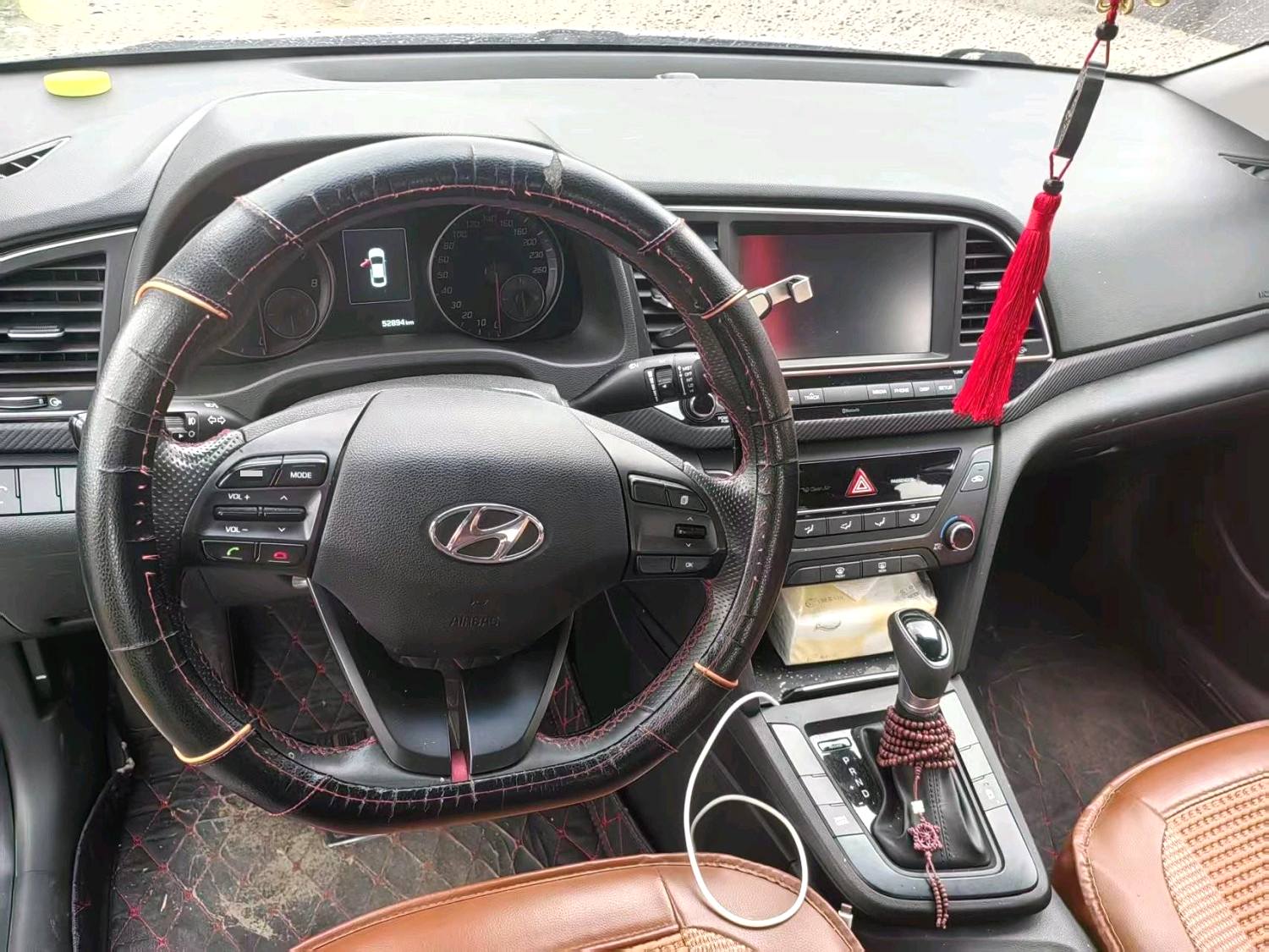 2019 Hyundai Elantra - Main View