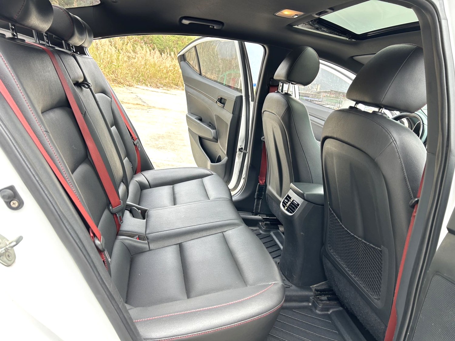 2019 Hyundai Elantra - Main View
