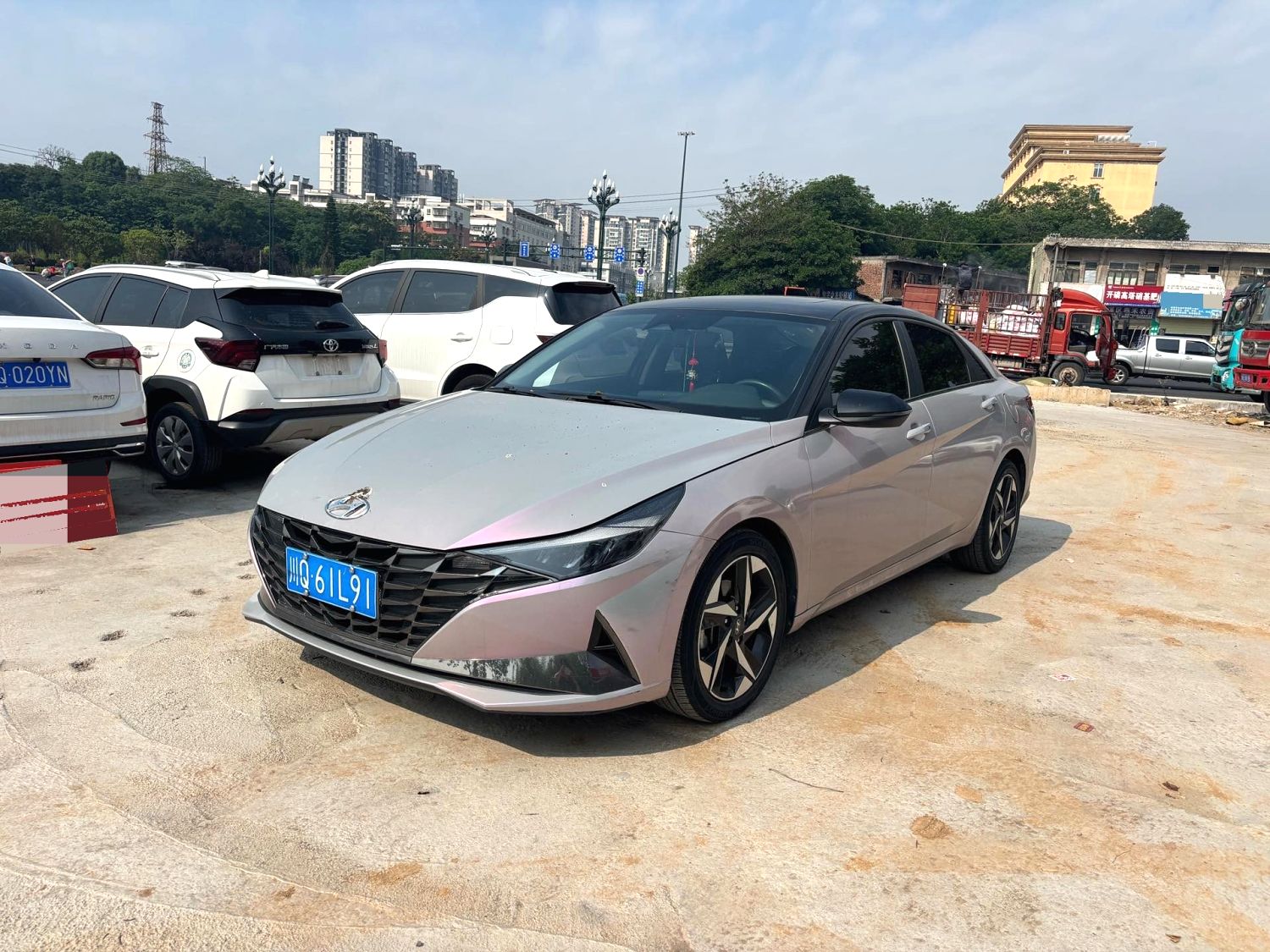 2020 Hyundai Elantra - Main View