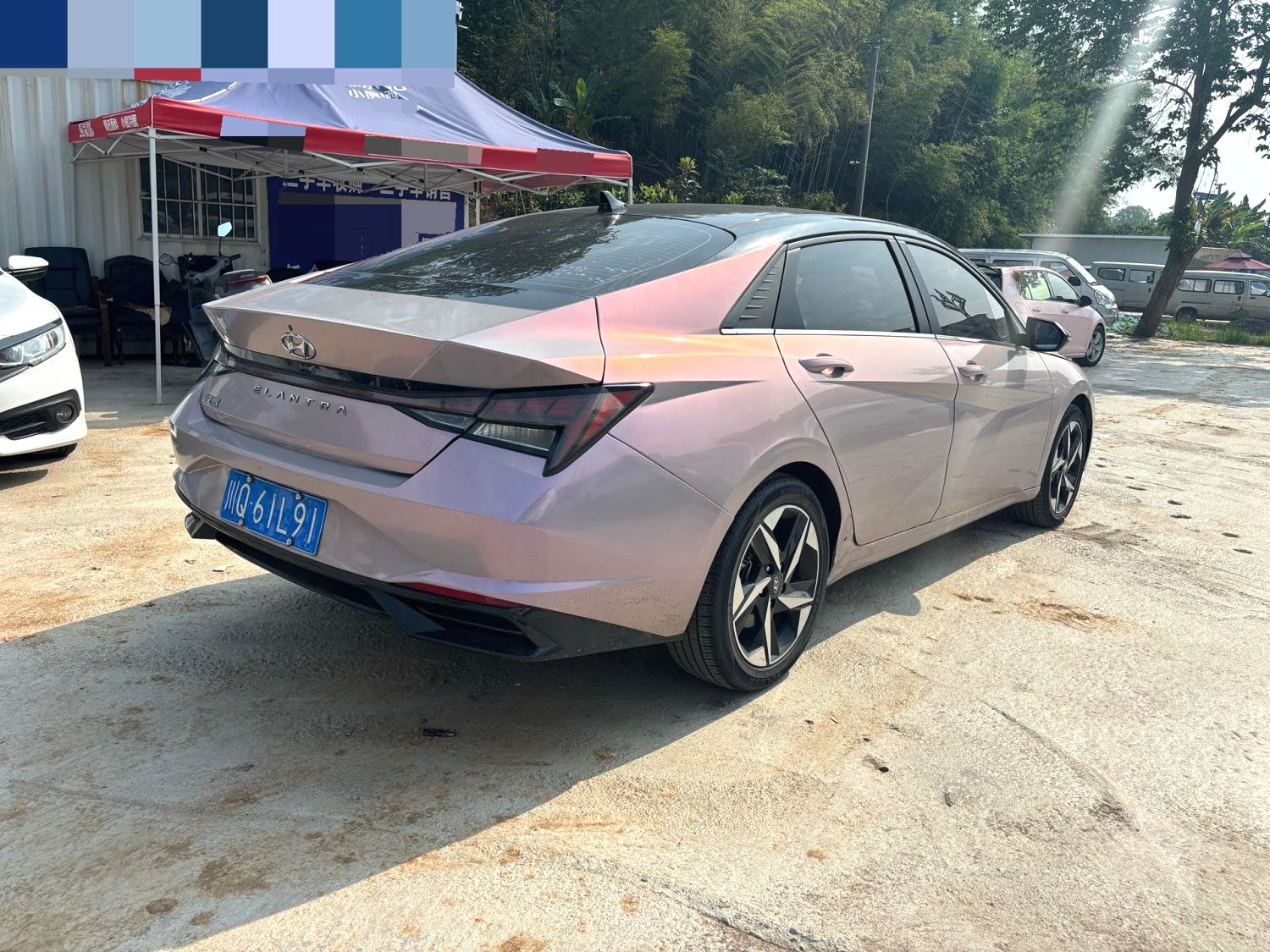 2020 Hyundai Elantra - Main View