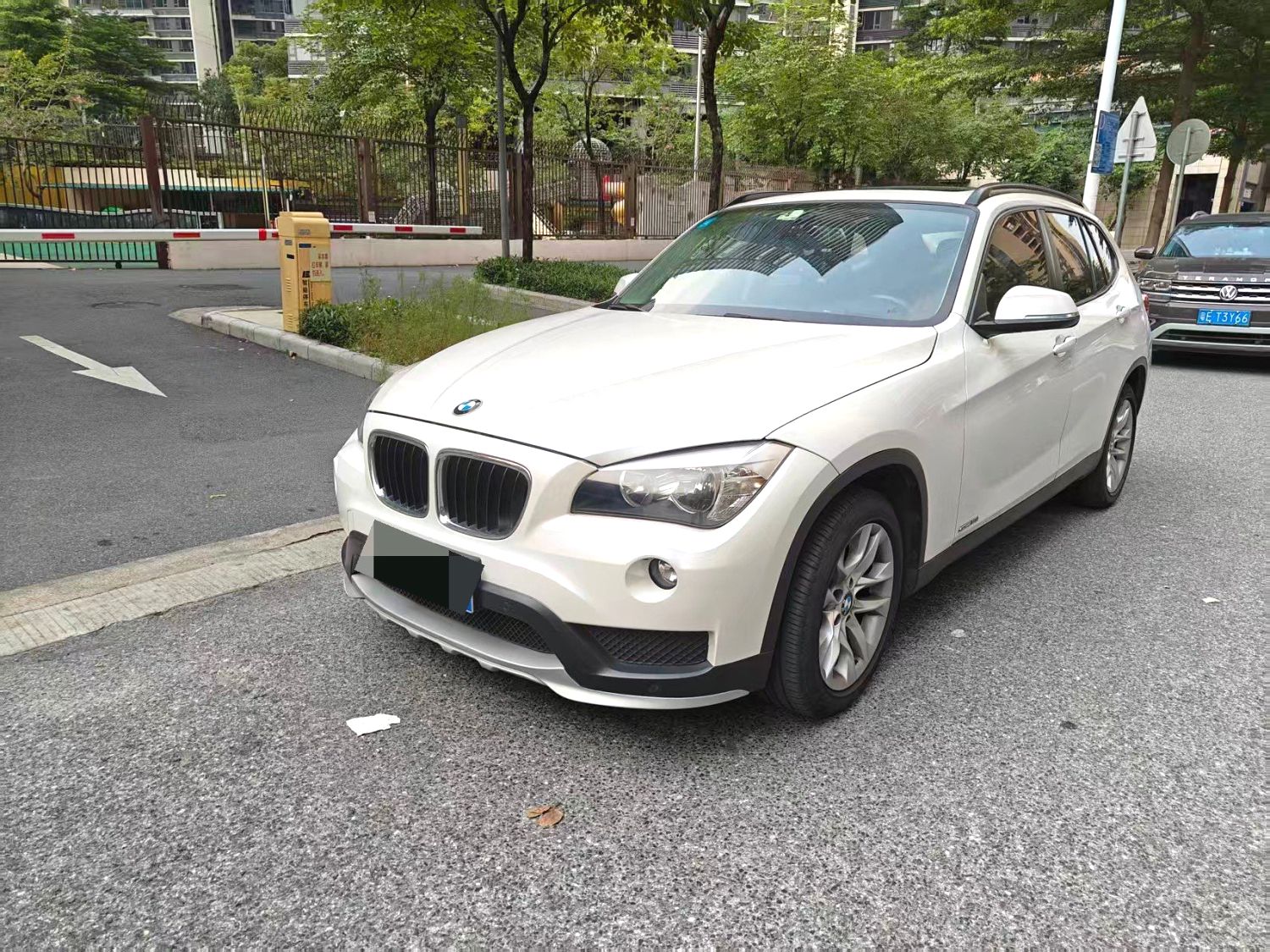 2018 BMW X1 - Main View