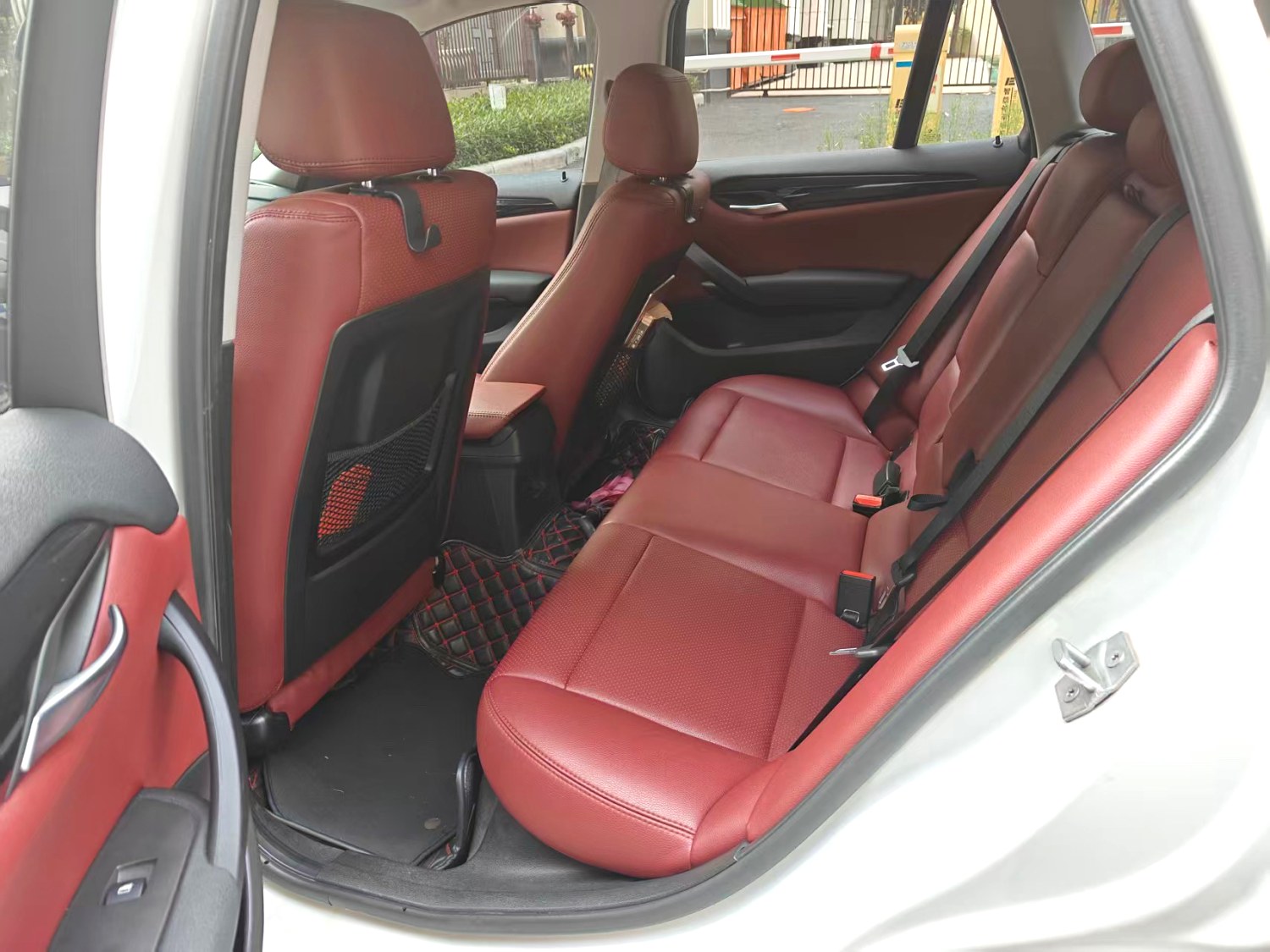 2018 BMW X1 - Main View
