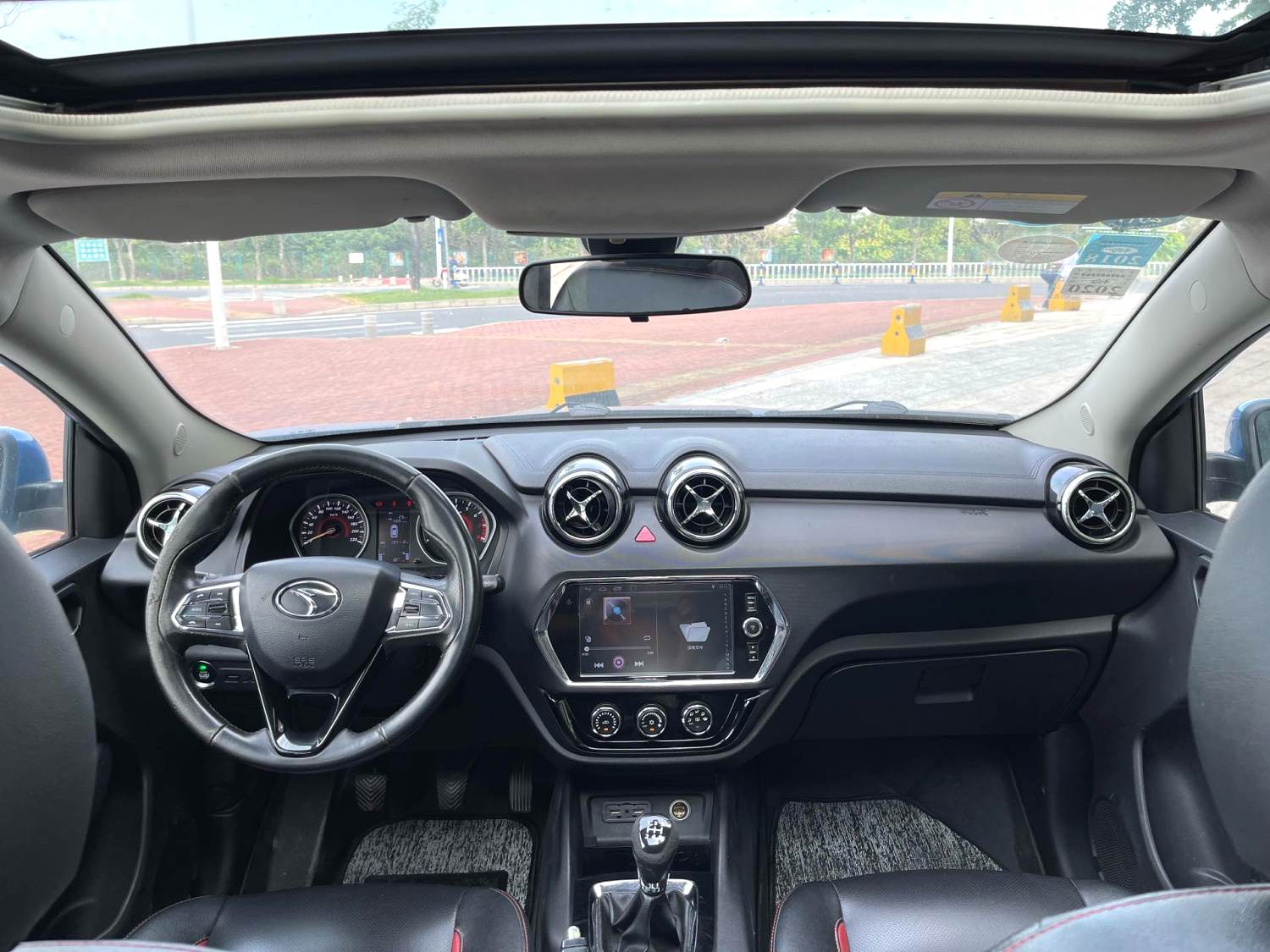 2016 Soueast Motor DX3 - Main View