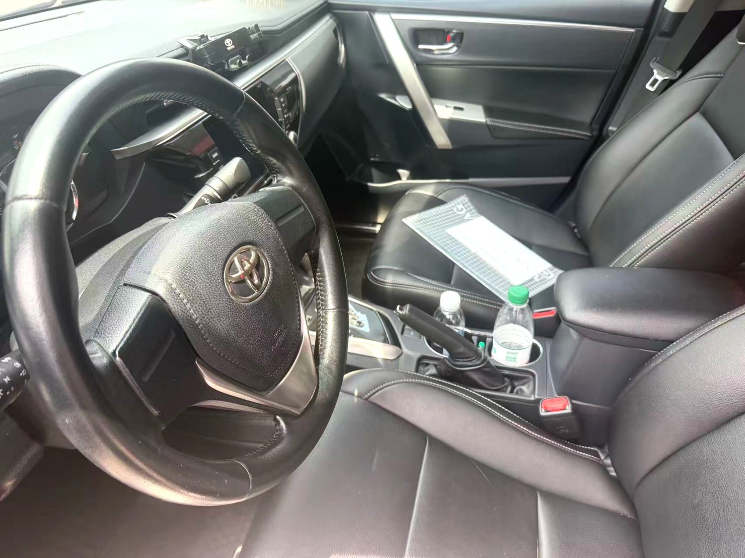 2016 Toyota Corolla - Main View