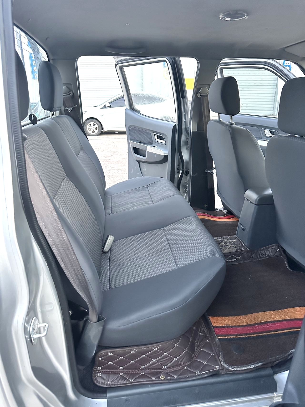 2018 Dongfeng Ruiqi - Main View
