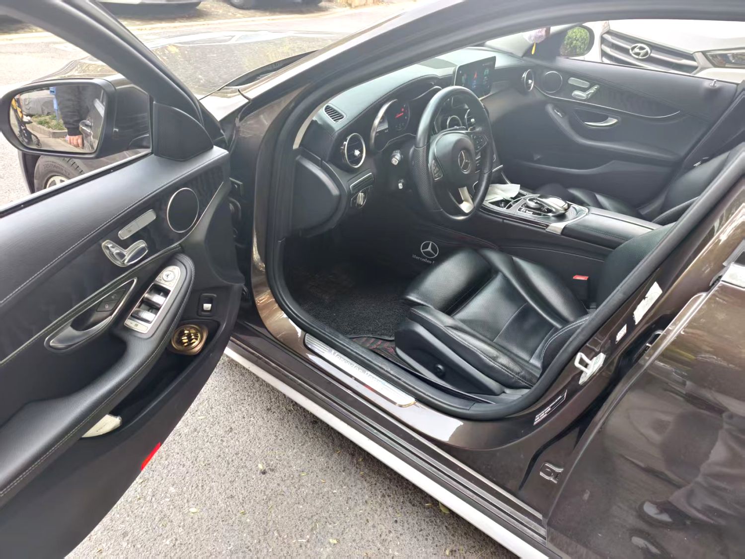 2016 Benz C180 L - Main View