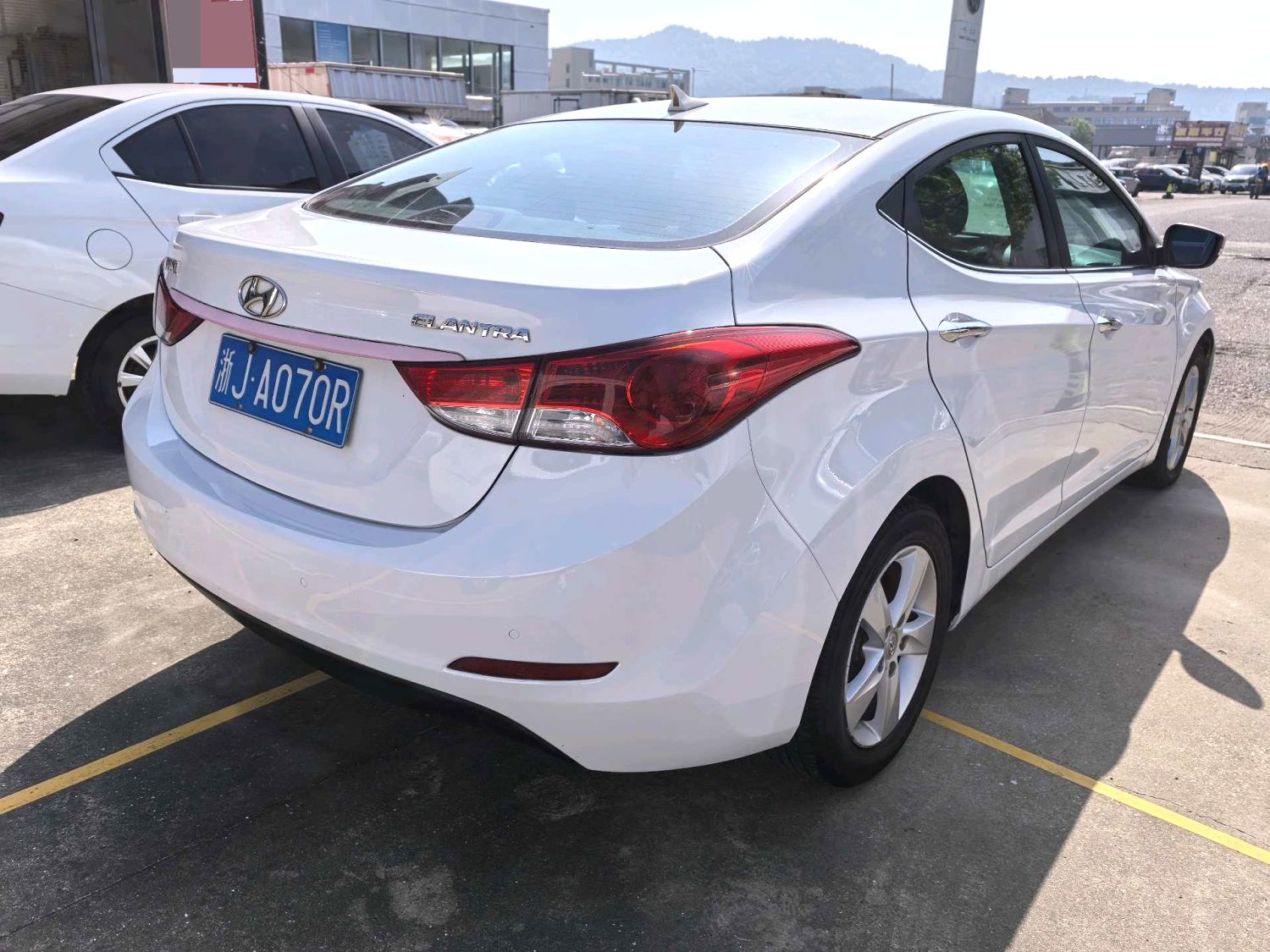 2013 Hyundai Elantra - Main View