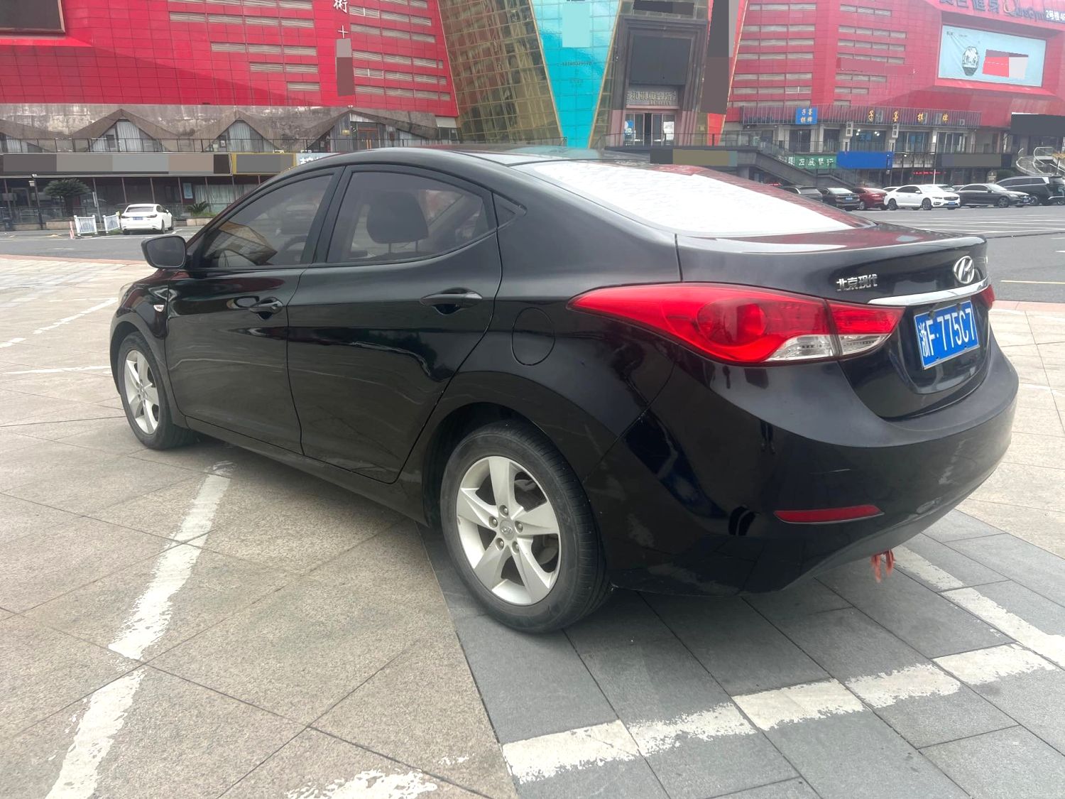 2013 Hyundai Elantra - Main View