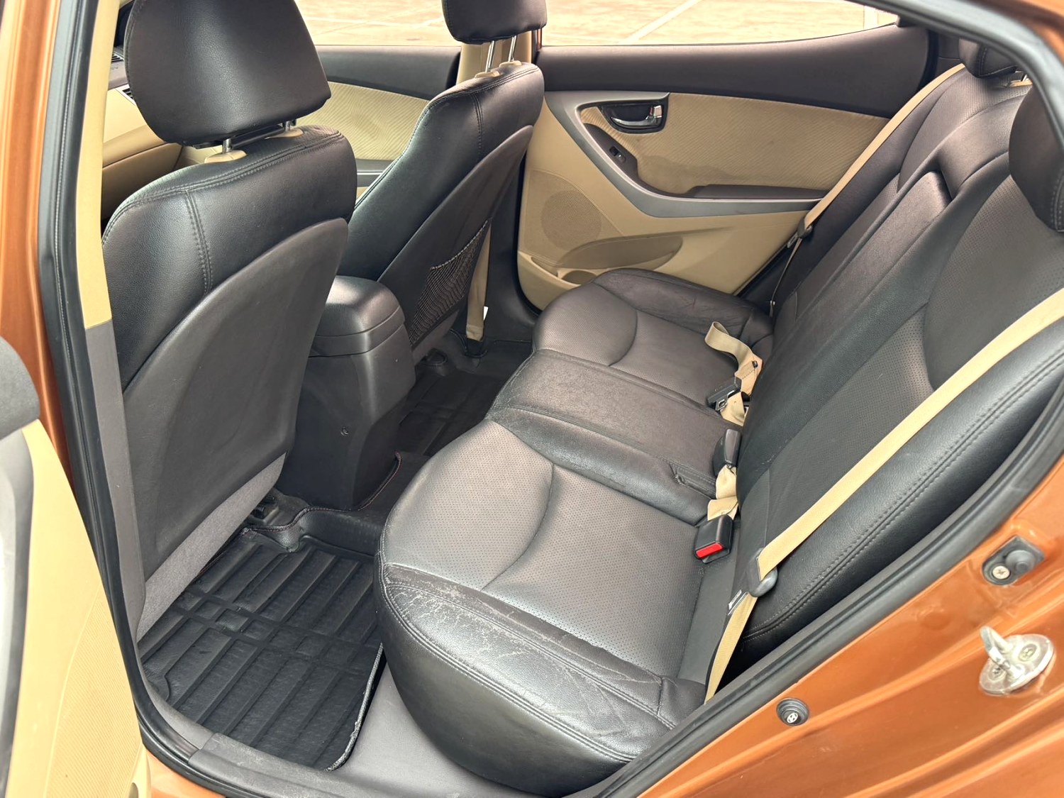 2012 Hyundai Elantra - Main View