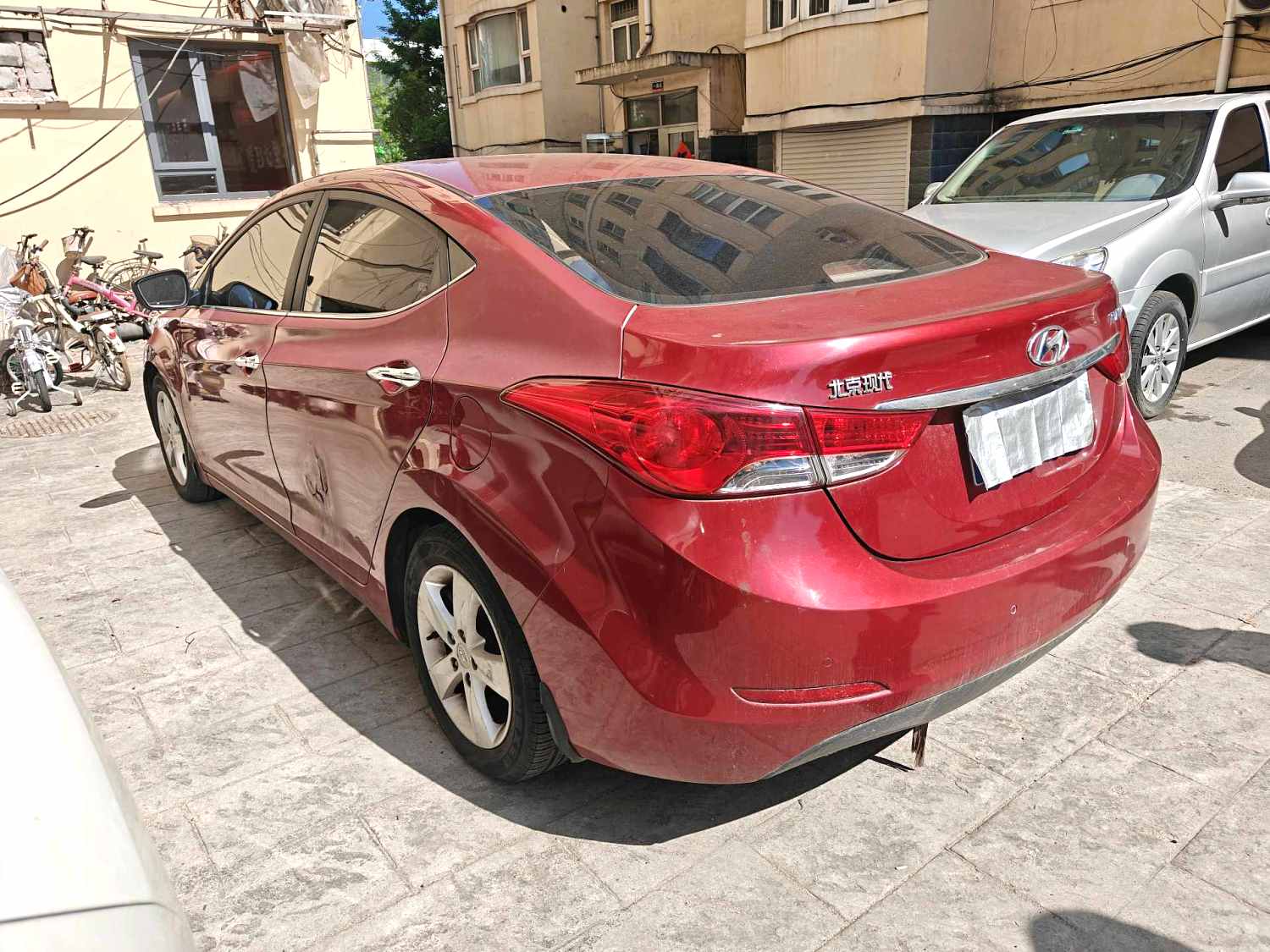 2013 Hyundai Elantra - Main View