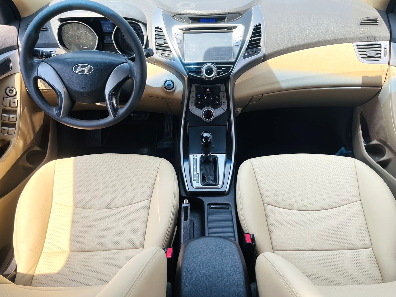 2012 Hyundai Elantra - Main View