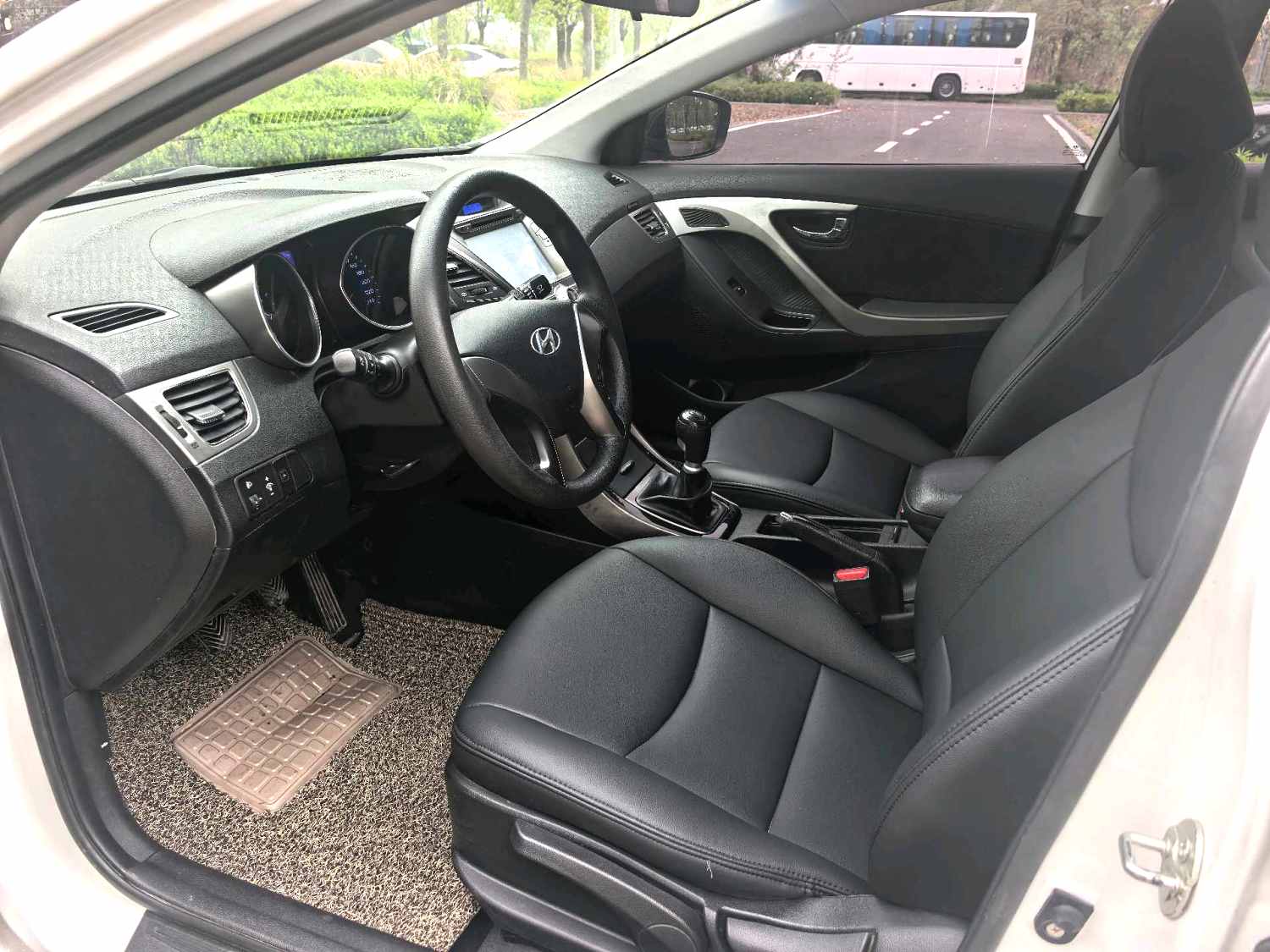 2014 Hyundai Elantra - Main View