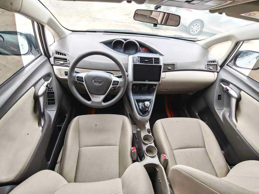 2012 Toyota E'Z - Main View