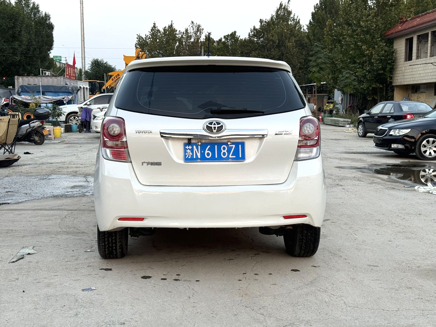 2014 Toyota E'Z - Main View